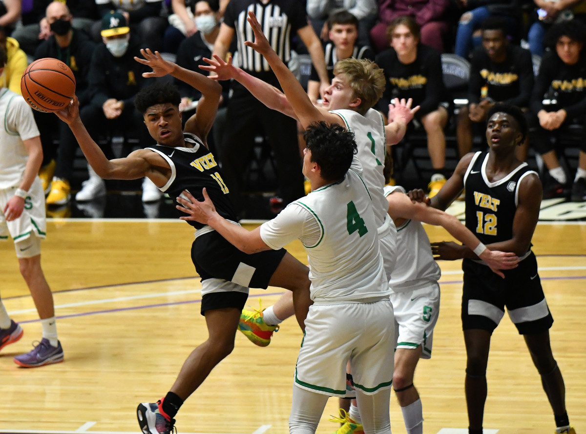 Roosevelt Summit boys basketball Taylor Balkom 30