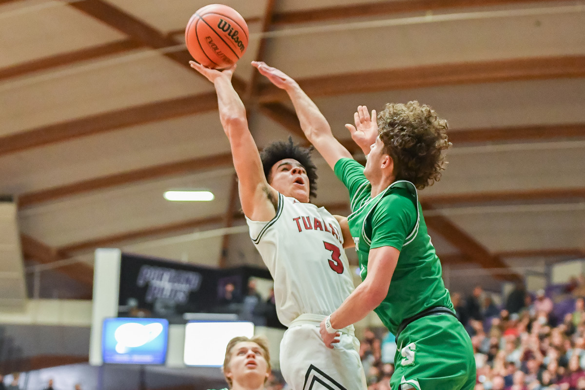 Tualatin Summit boys basketball Ken Waz 9