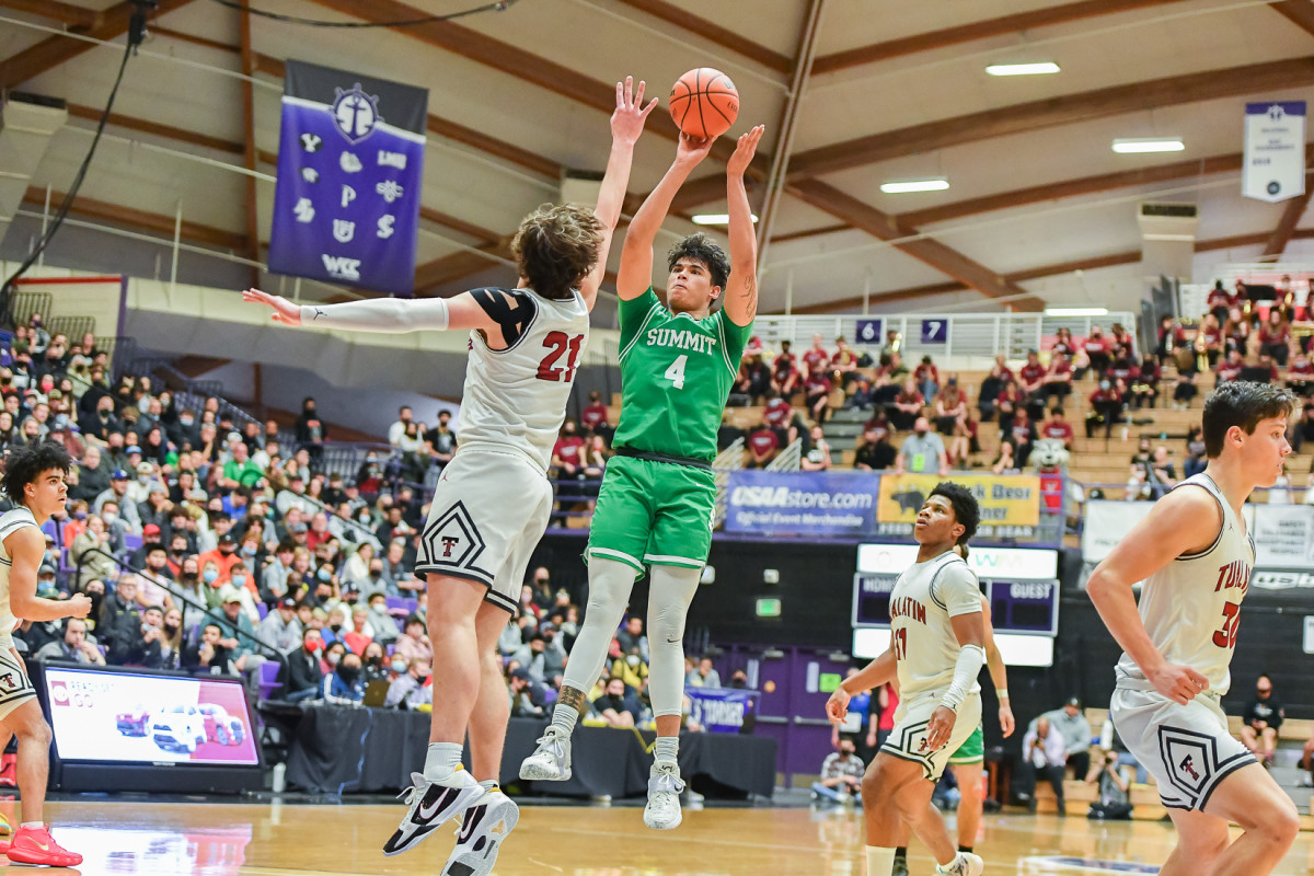 Tualatin Summit boys basketball Ken Waz 25