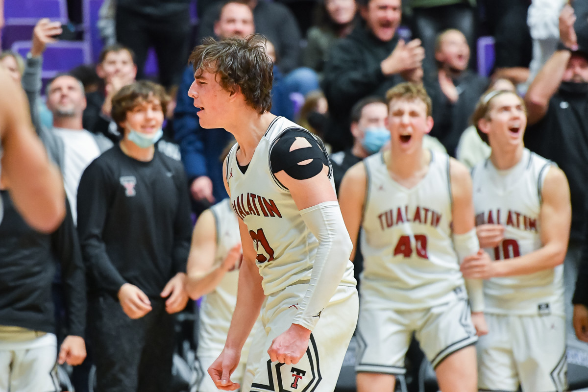 Tualatin Summit boys basketball Ken Waz 101