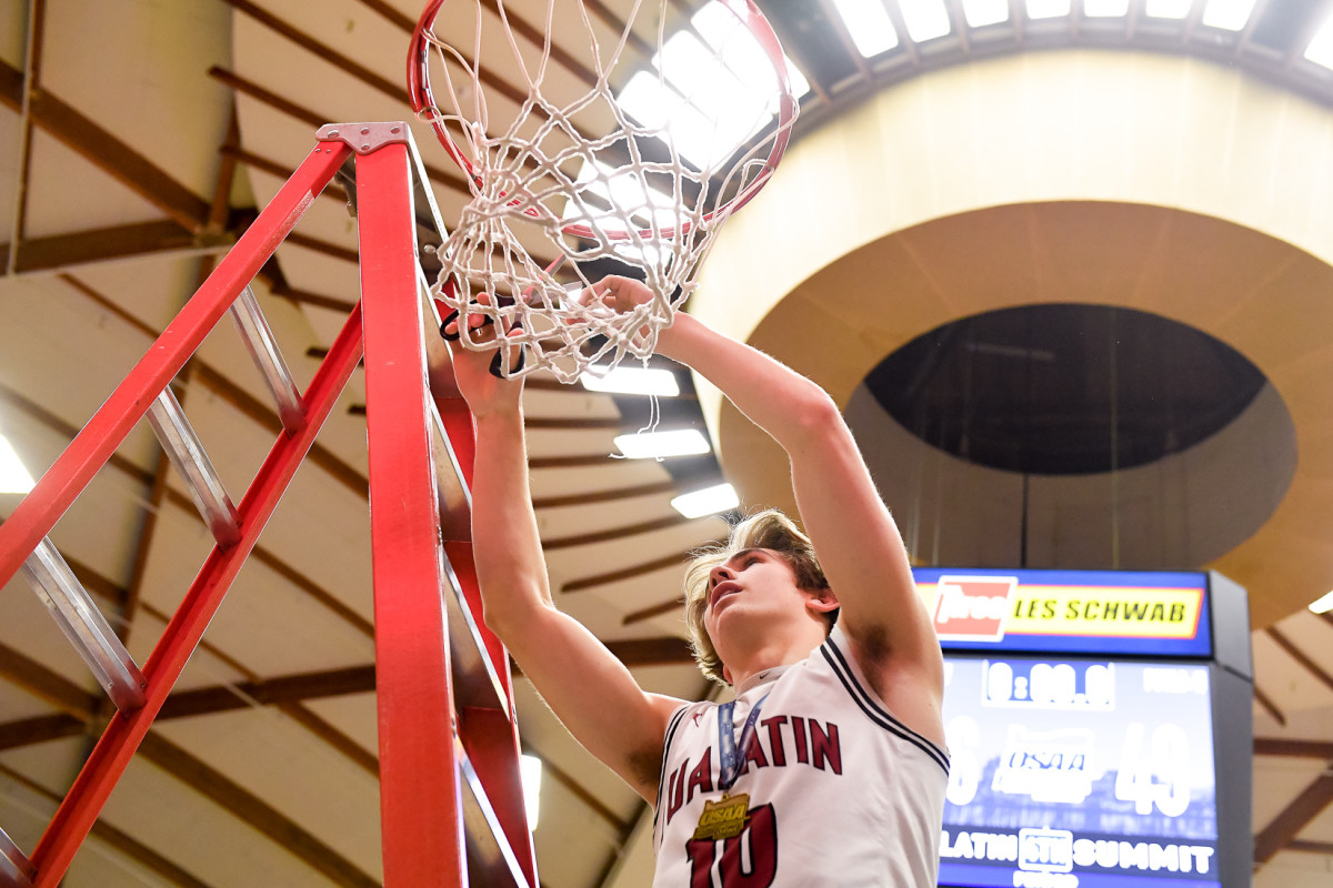 Tualatin Summit boys basketball Ken Waz 114