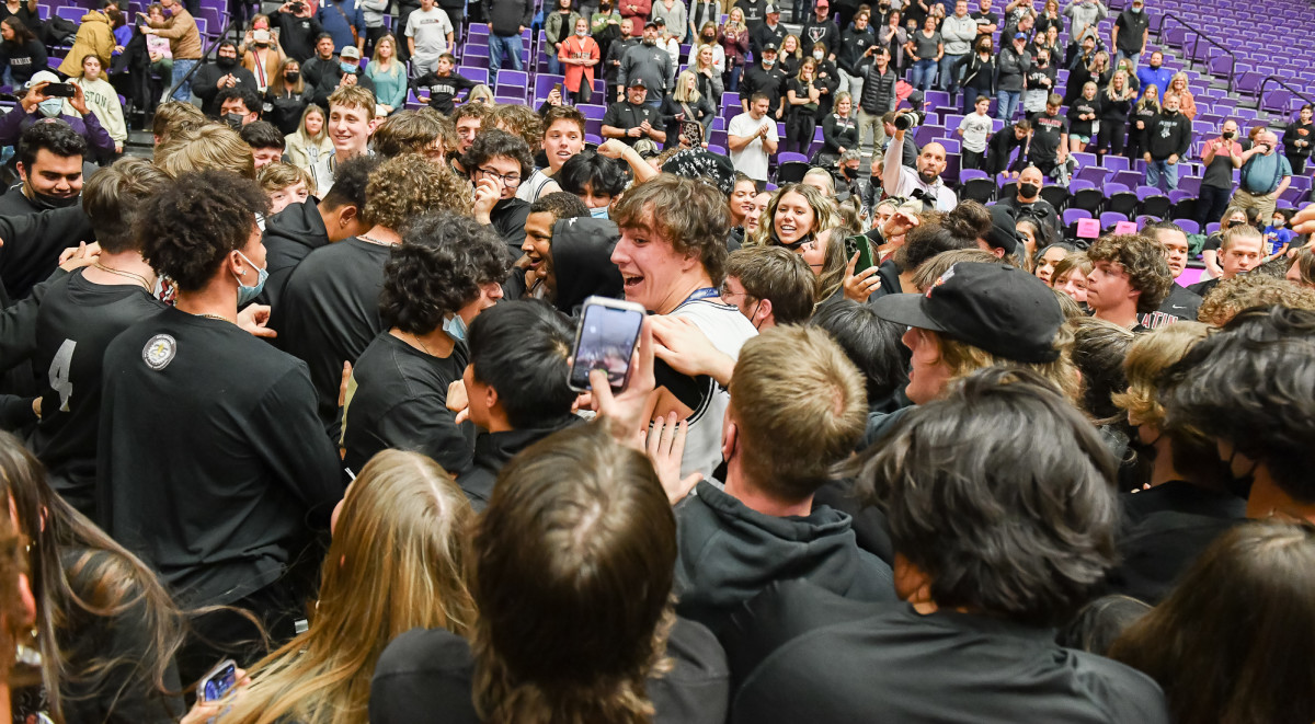 Tualatin Summit boys basketball Ken Waz 122