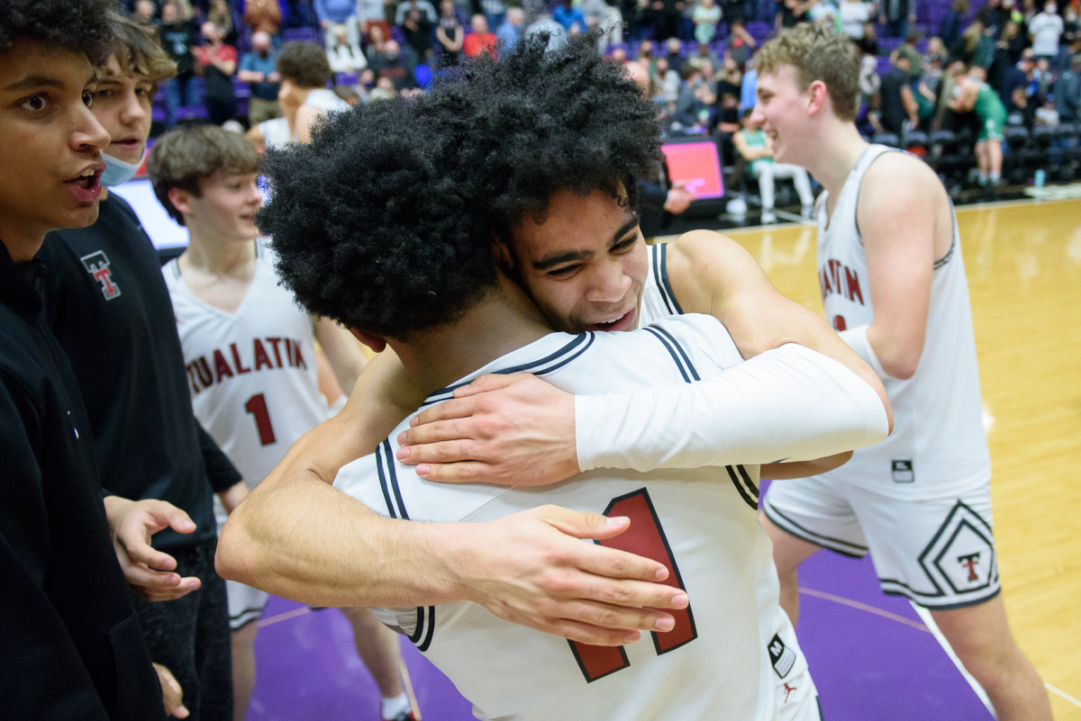 Tualatin Summit boys basketball Ken Waz 129