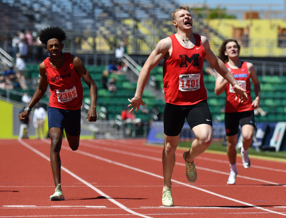 Southern Oregon owns the sprints: South Medford's Andrew Walker (100 ...