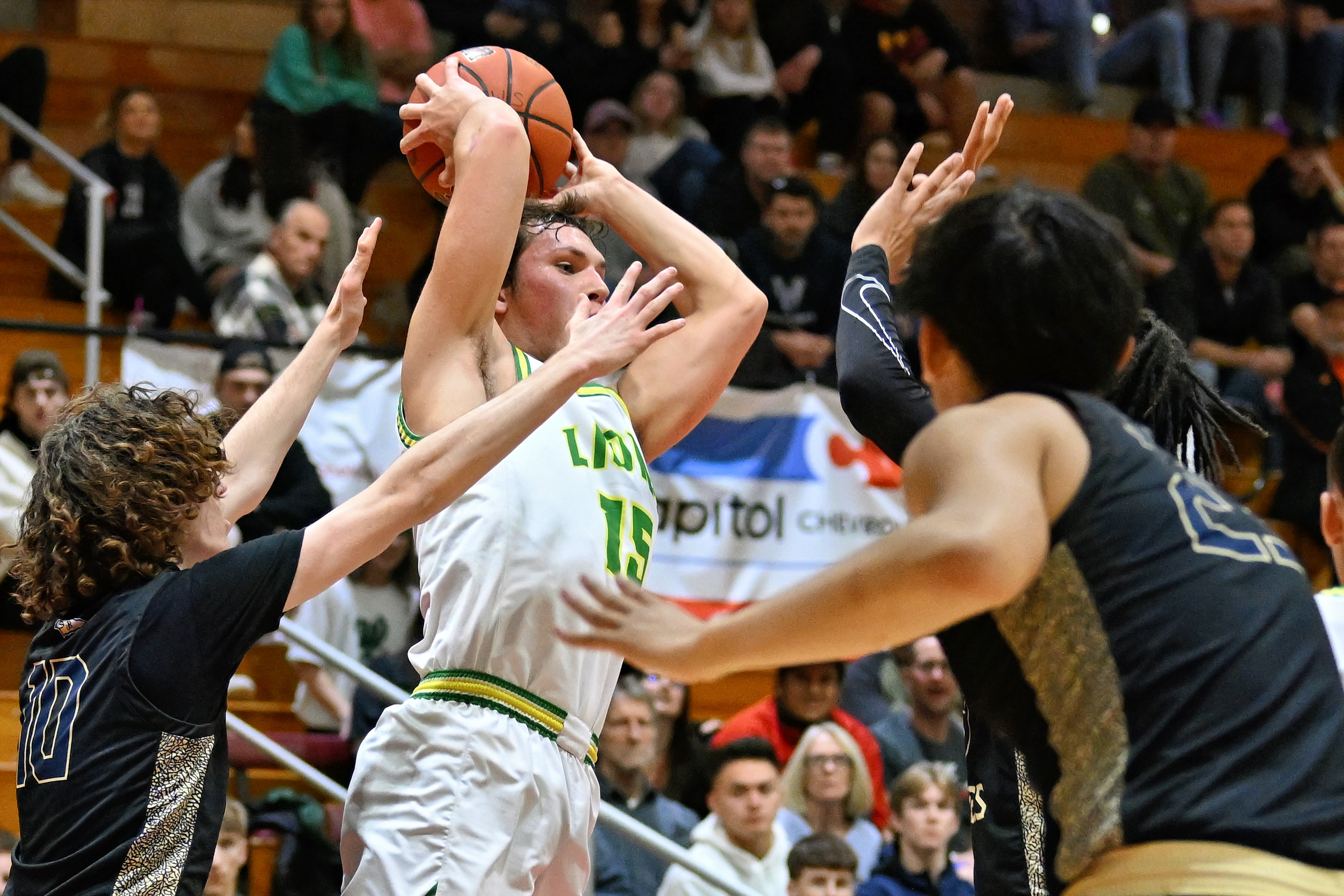 West Linn St. John Bosco boys basketball Oregon Capitol City Classic final Leon Neuschwander 16