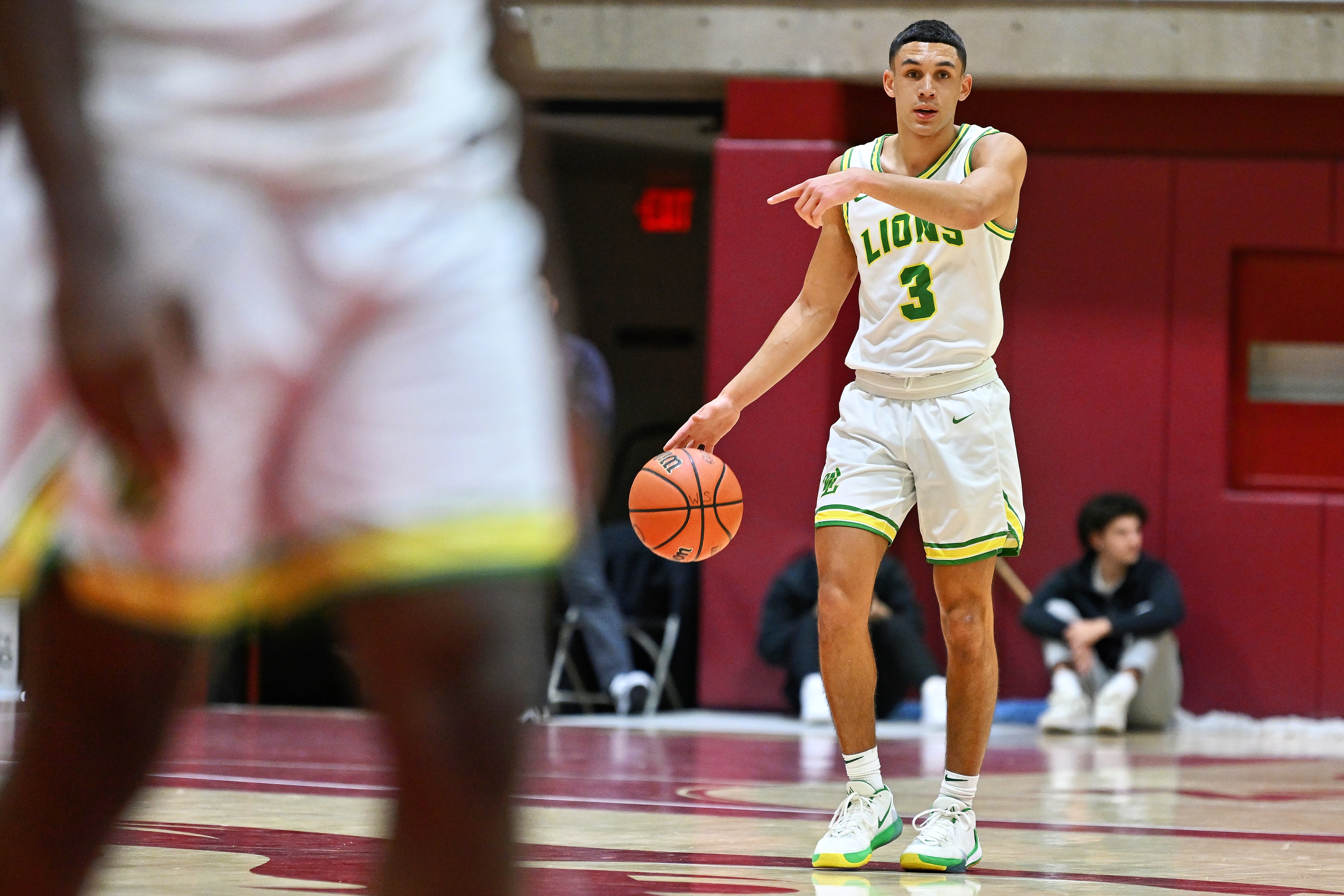 West Linn St. John Bosco boys basketball Oregon Capitol City Classic final Leon Neuschwander 18