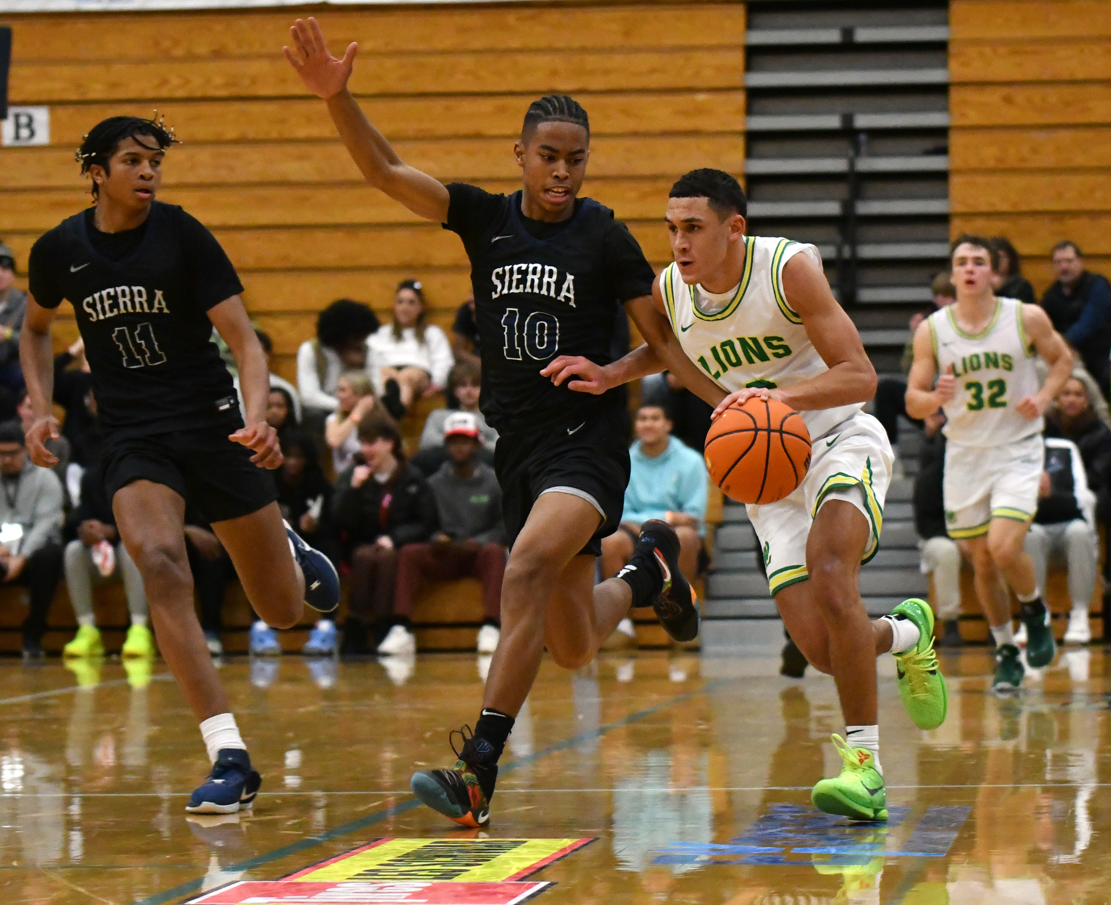 West Linn Sierra Canyon Les Schwab Invitational Taylor Balkom 50