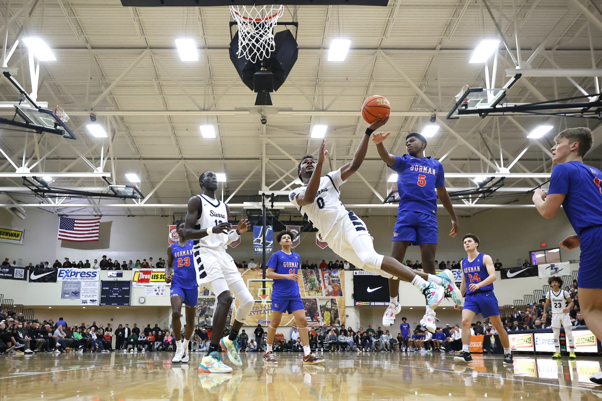 Sierra Canyon Bishop Gorman Les Schwab Invitational Soobum Im 105