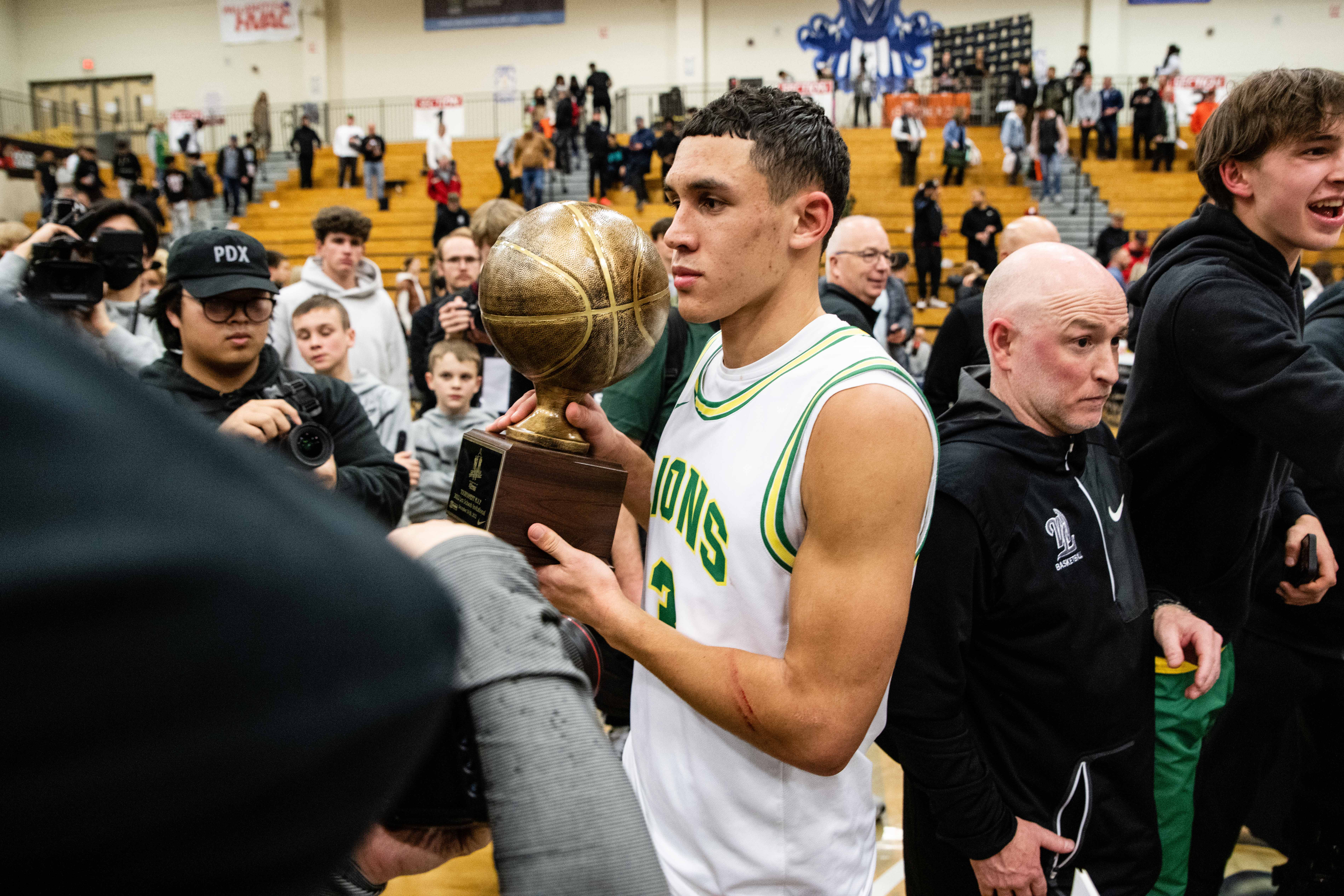 West Linn Duncanville Celebration Les Schwab Invitational 2022 Naji Saker-33