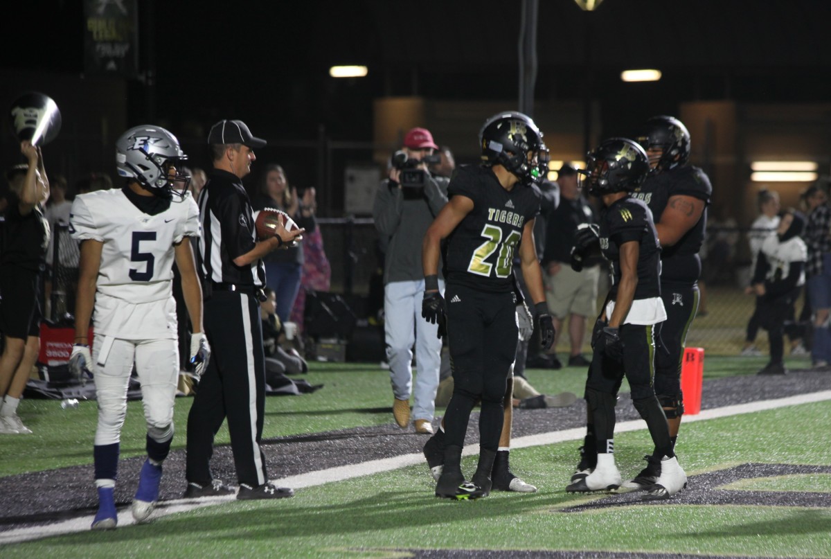 Broken Arrow's Kaydin Jones (20) by Christian Potts