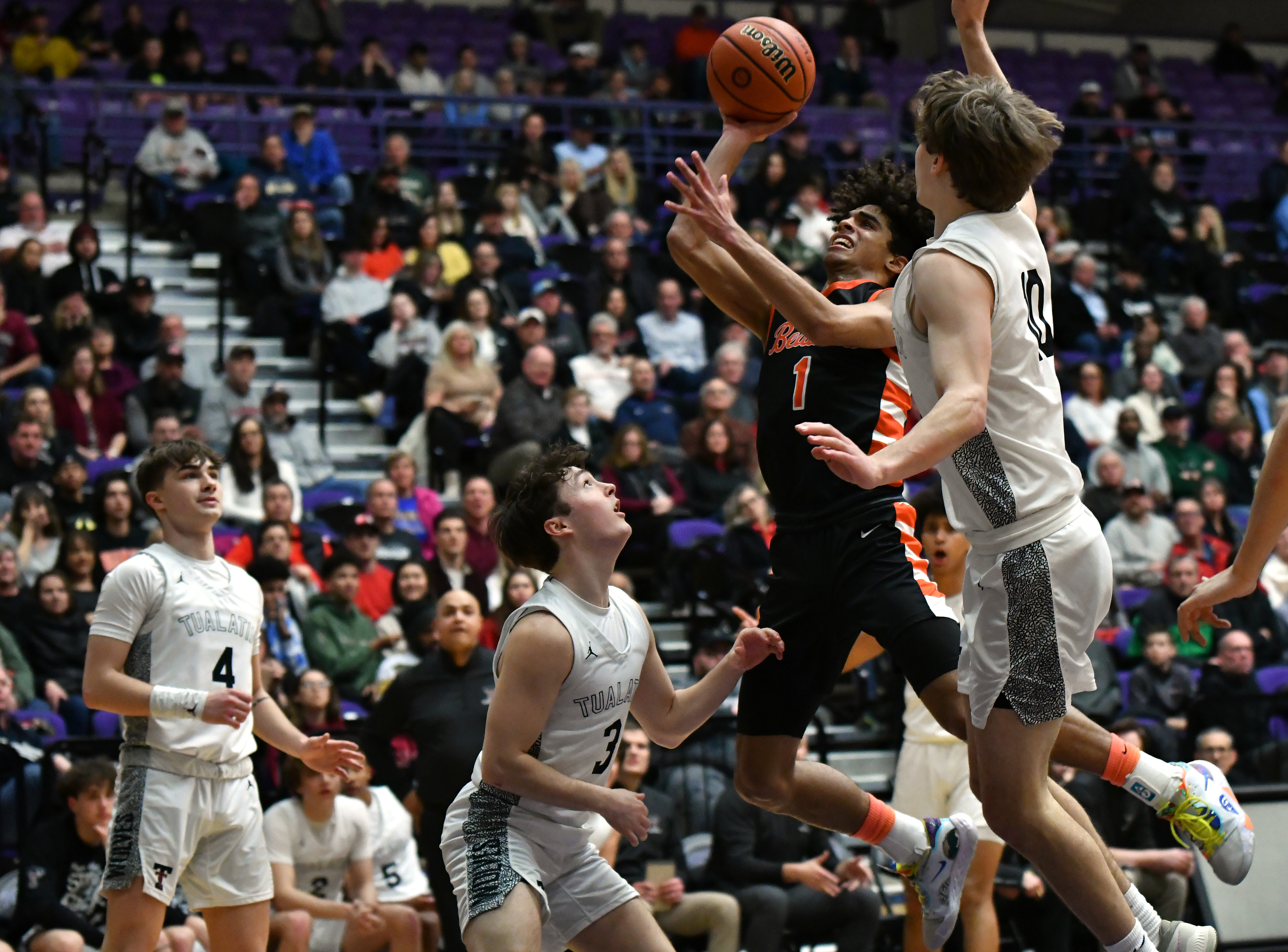 Beaverton Tualatin 6A Oregon boys basketball quarterfinal Taylor Balkom 16