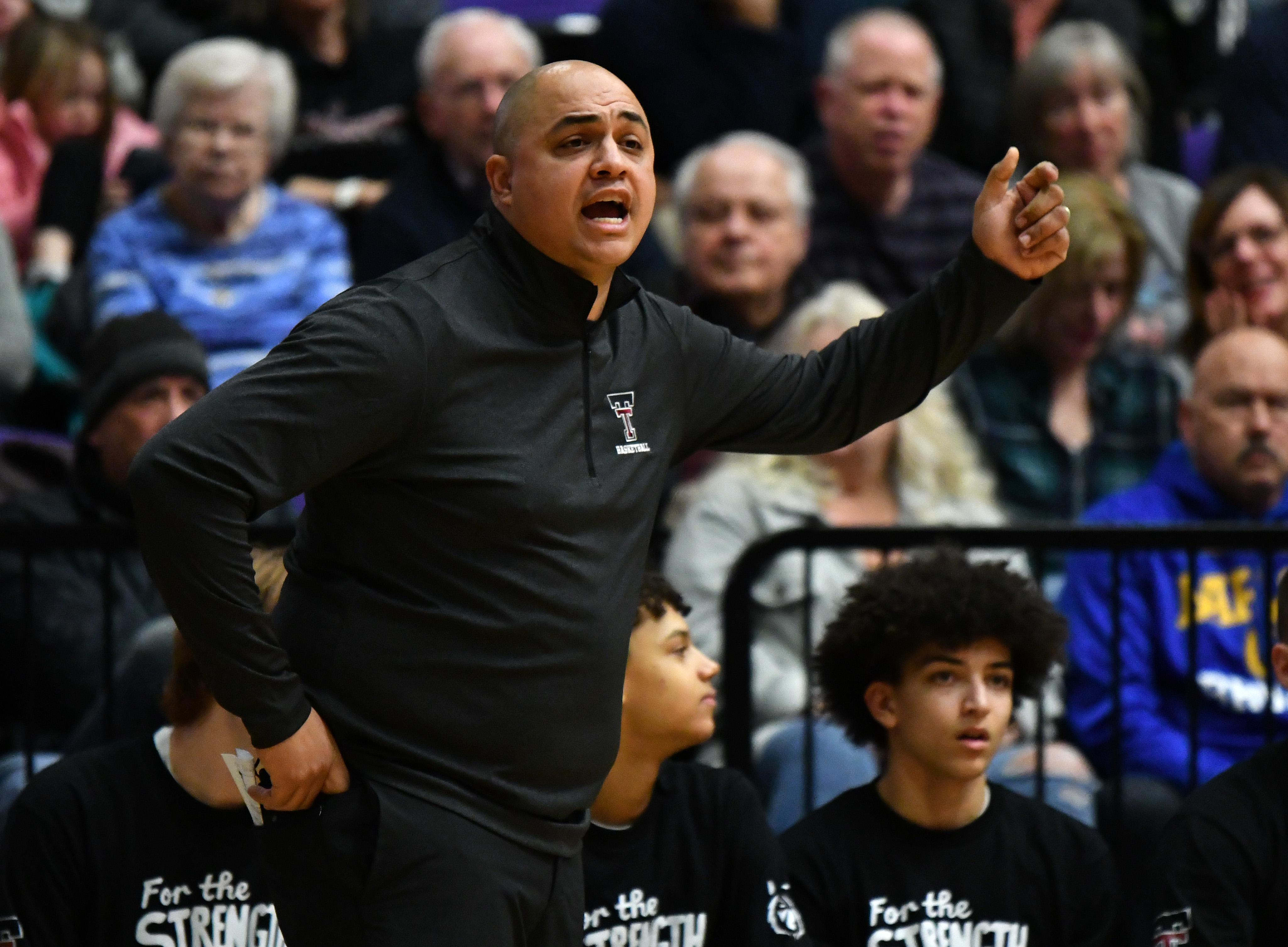 Beaverton Tualatin 6A Oregon boys basketball quarterfinal Taylor Balkom 17