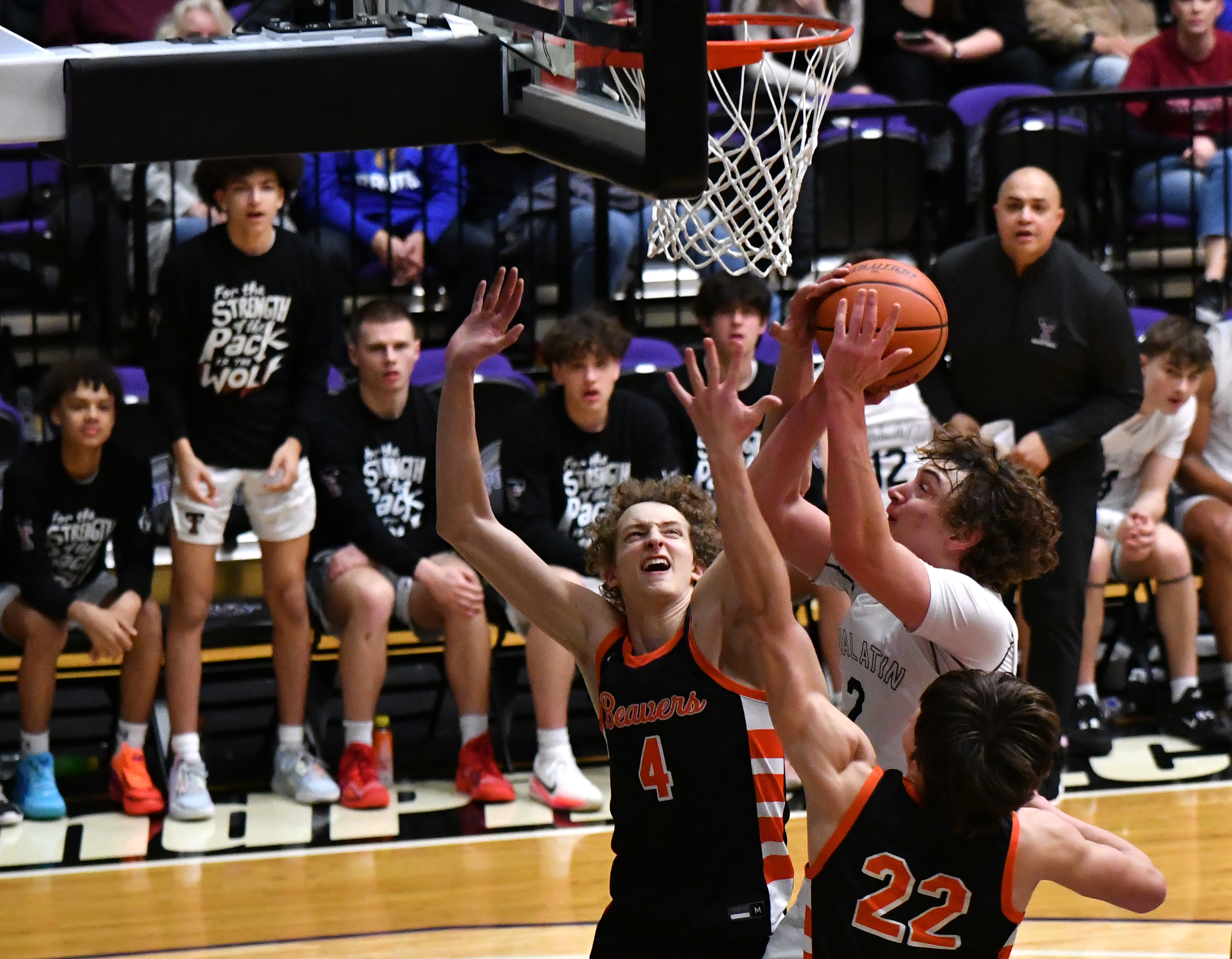 Beaverton Tualatin 6A Oregon boys basketball quarterfinal Taylor Balkom 28