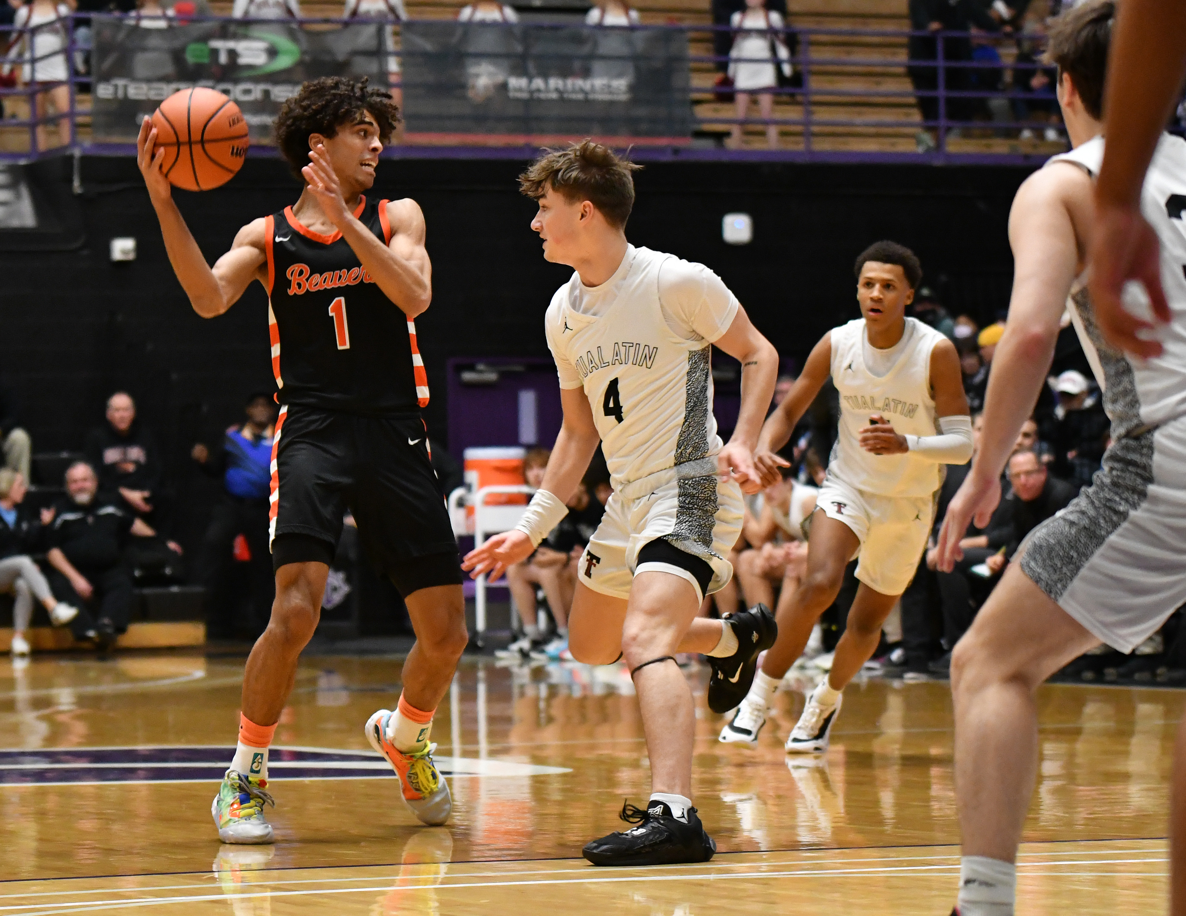 Beaverton Tualatin 6A Oregon boys basketball quarterfinal Taylor Balkom 34