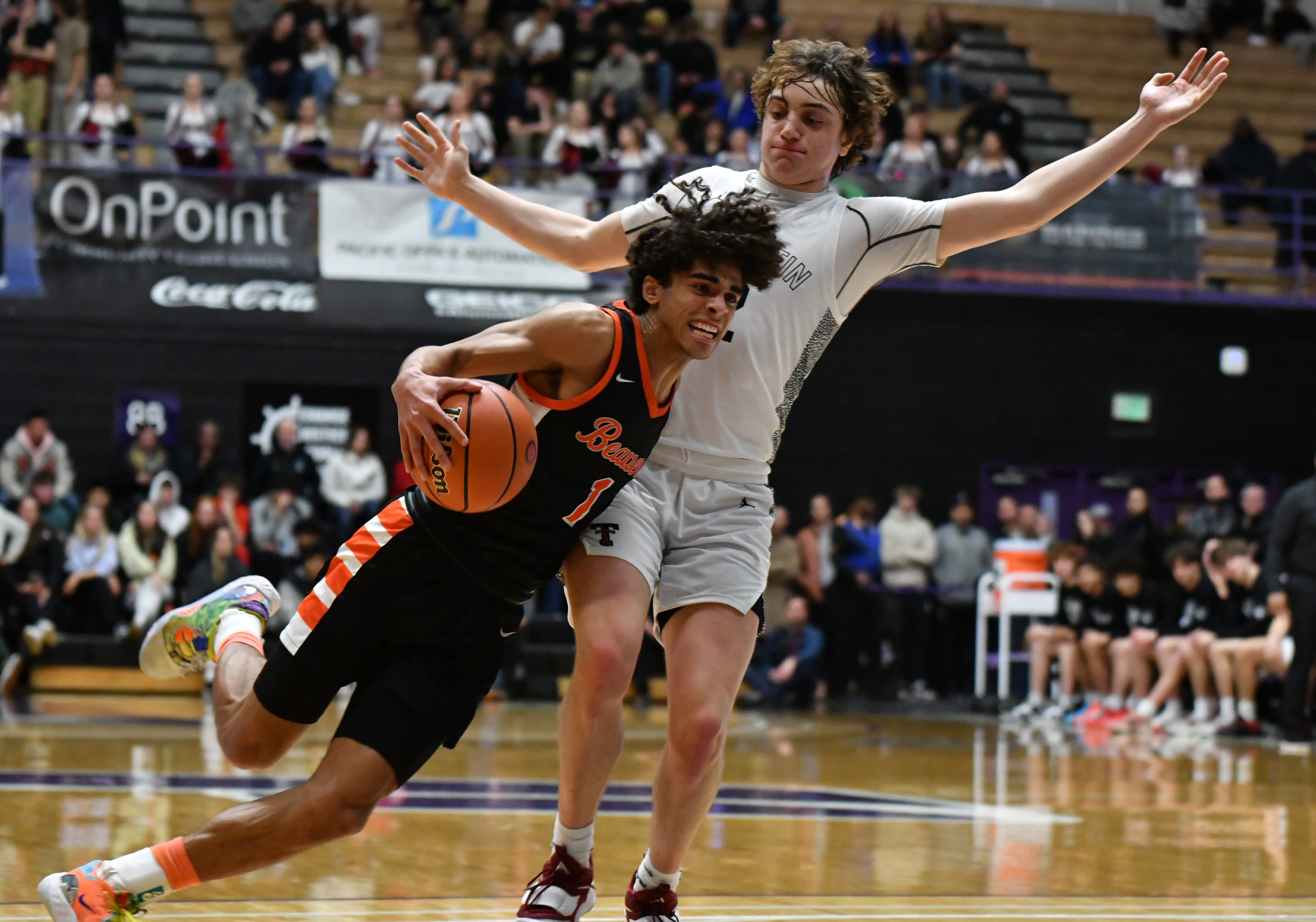 Beaverton Tualatin 6A Oregon boys basketball quarterfinal Taylor Balkom 46