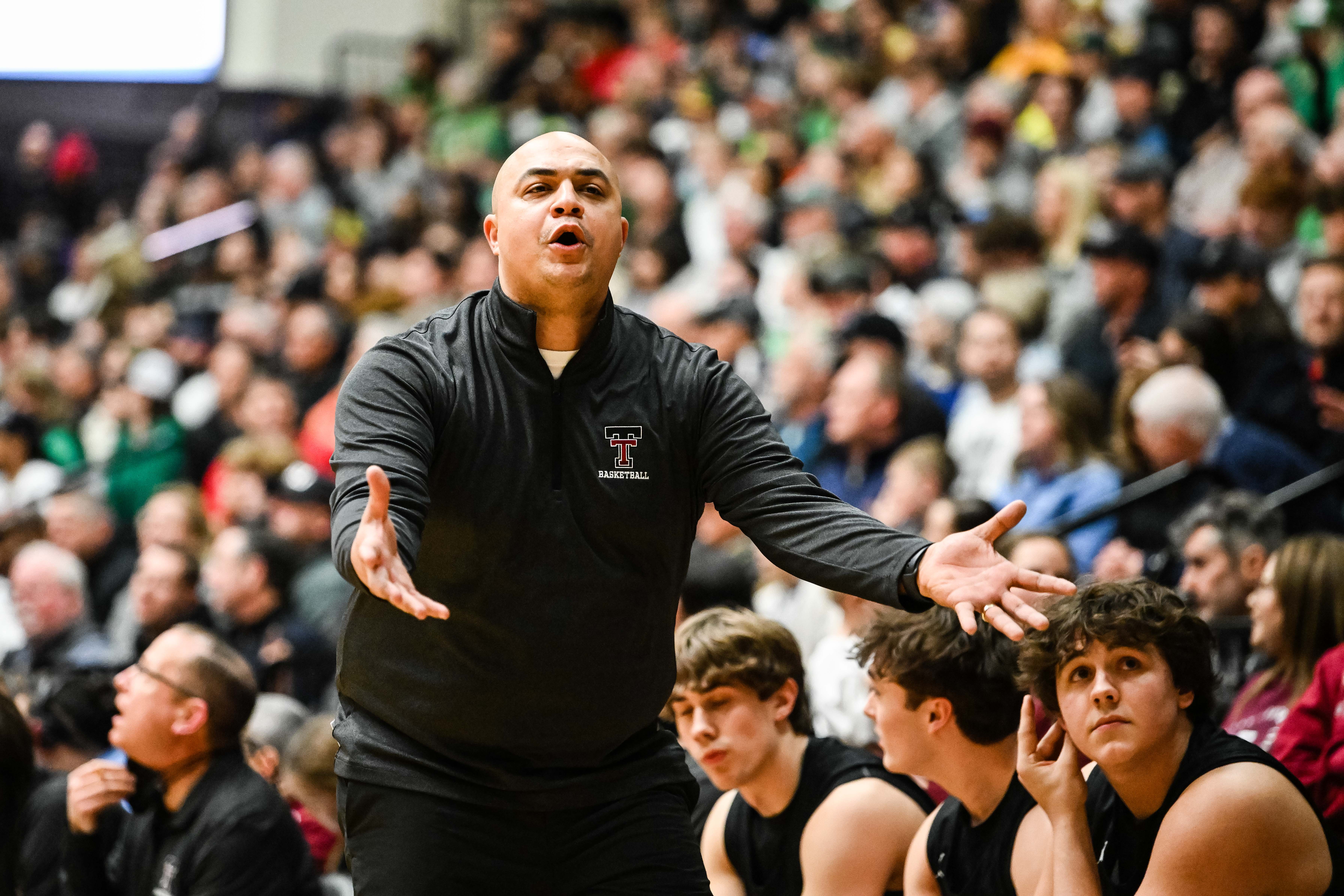 West Linn Tualatin 6A Oregon boys basketball final Naji Saker 1 -55