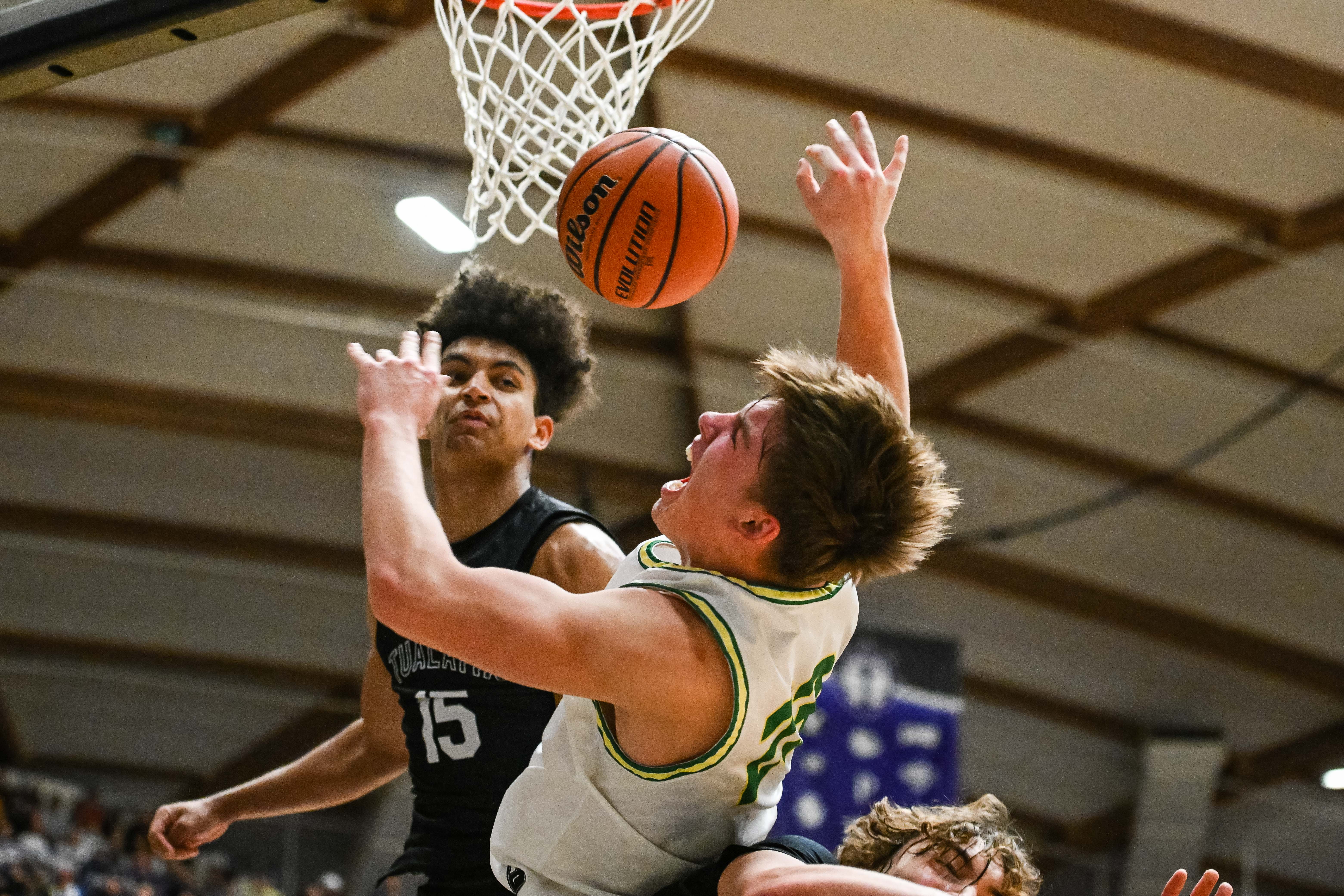 West Linn Tualatin 6A Oregon boys basketball final Naji Saker 1 -64