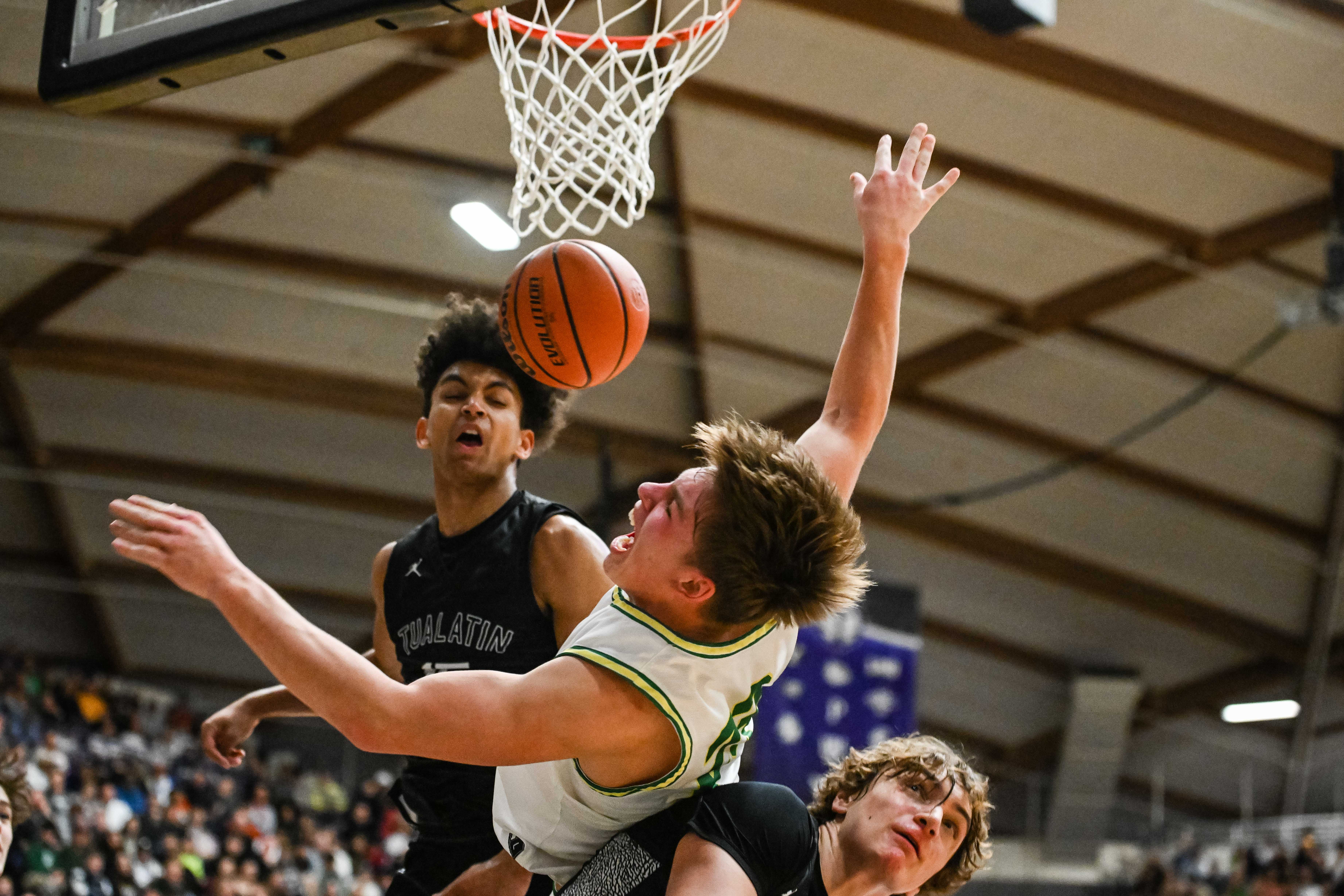 West Linn Tualatin 6A Oregon boys basketball final Naji Saker 1 -65