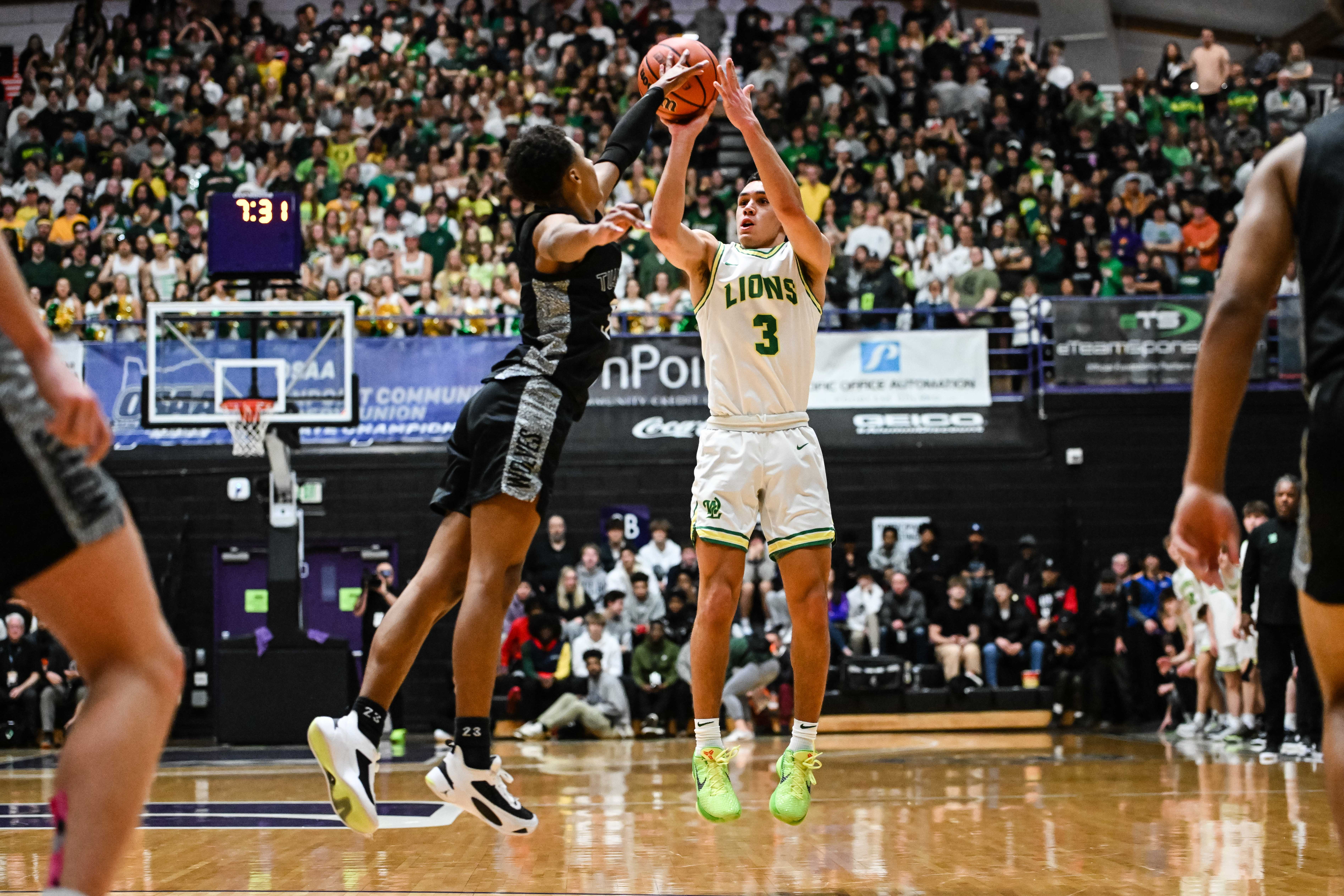 West Linn Tualatin 6A Oregon boys basketball final Naji Saker 1 -73