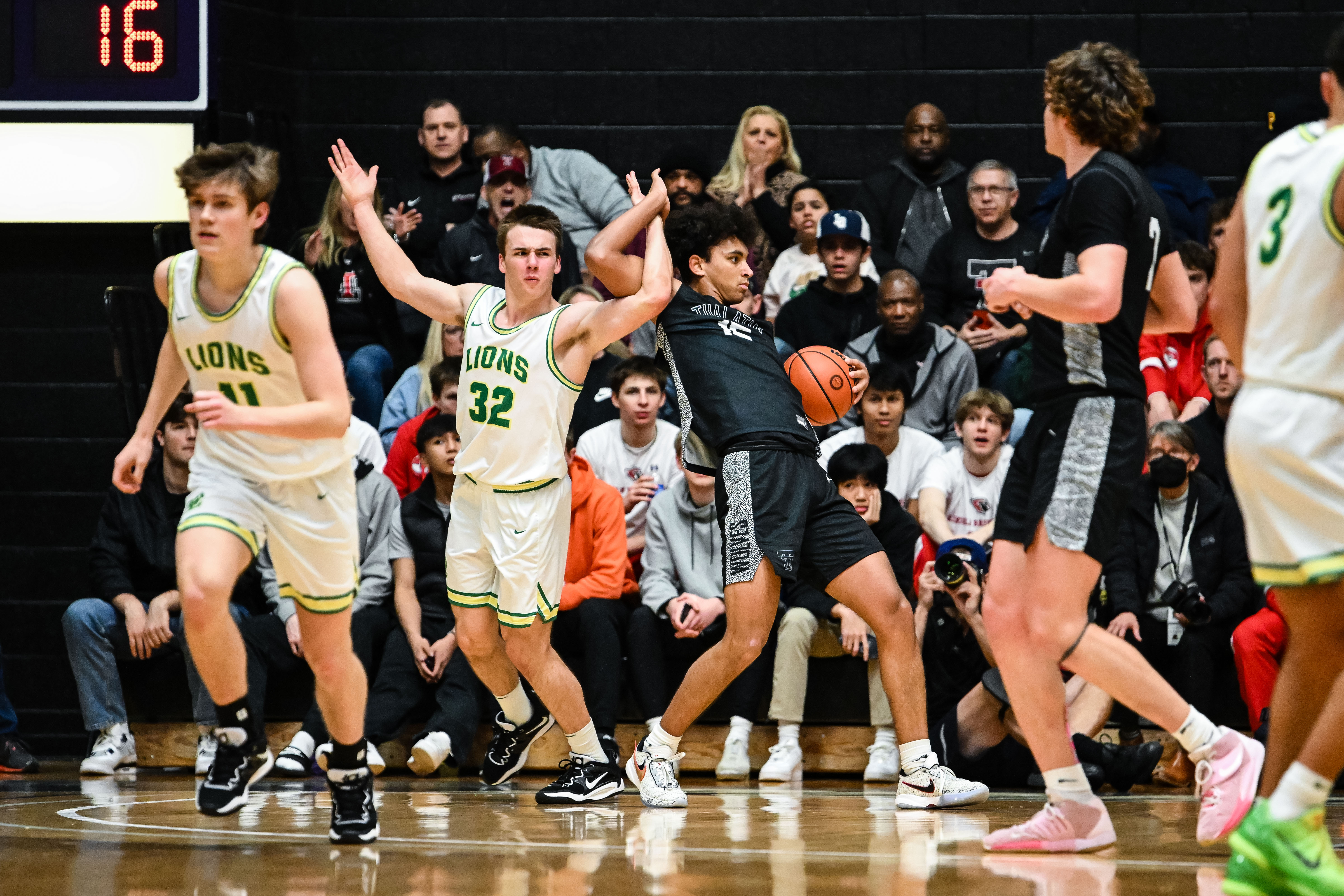 West Linn Tualatin 6A Oregon boys basketball final Naji Saker 1 -88