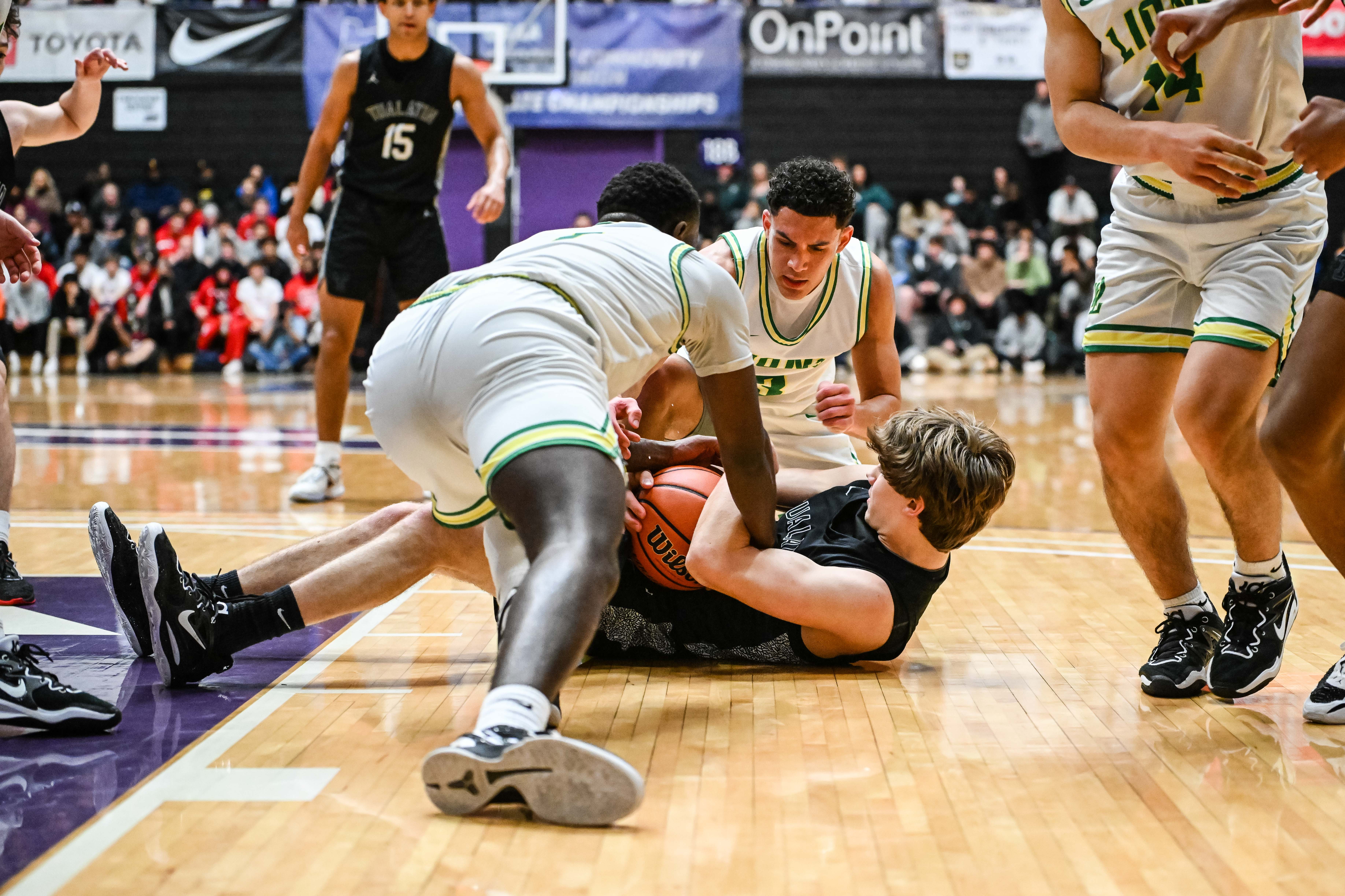 West Linn Tualatin 6A Oregon boys basketball final Naji Saker 1 -93