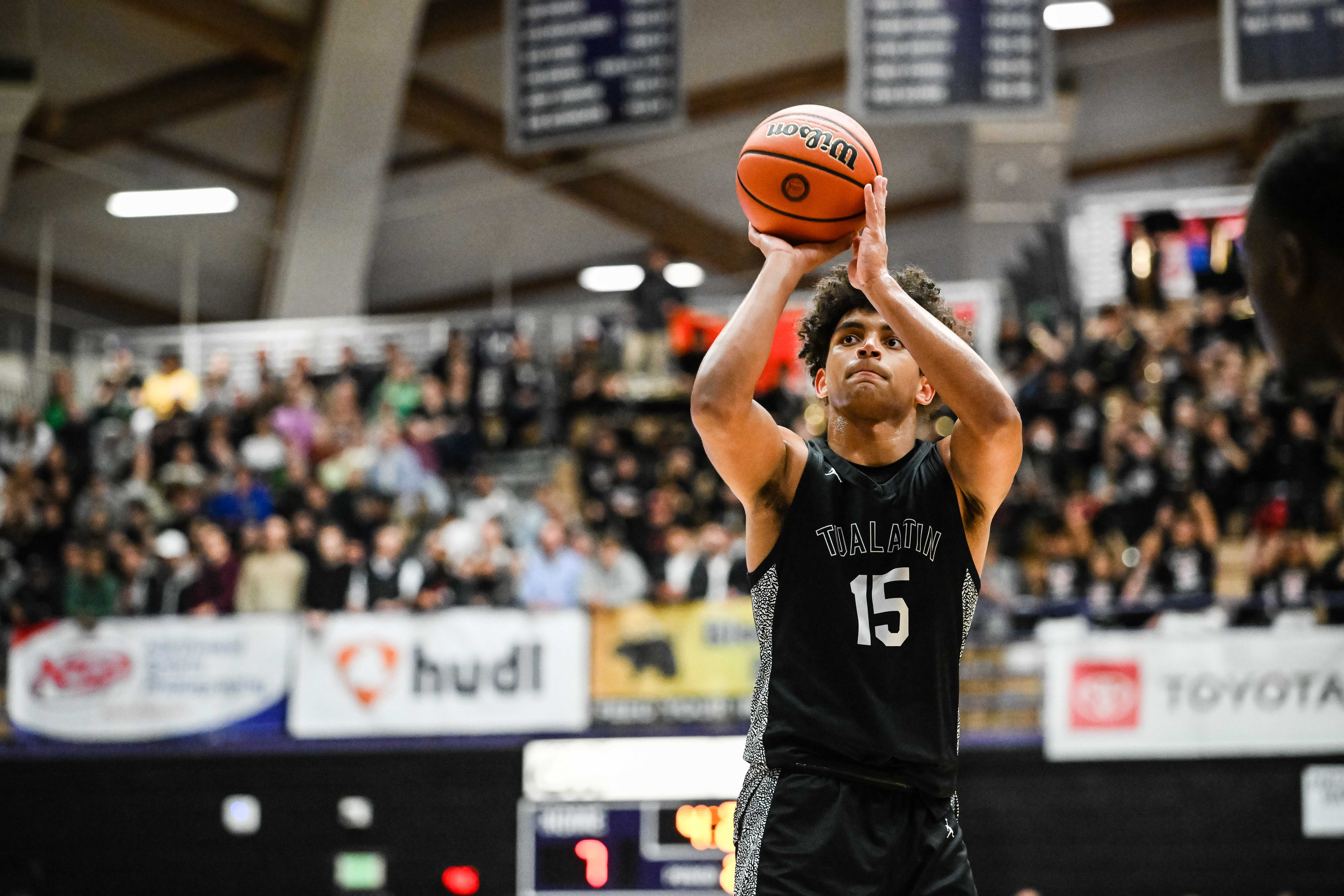 West Linn Tualatin 6A Oregon boys basketball final Naji Saker 1 -91