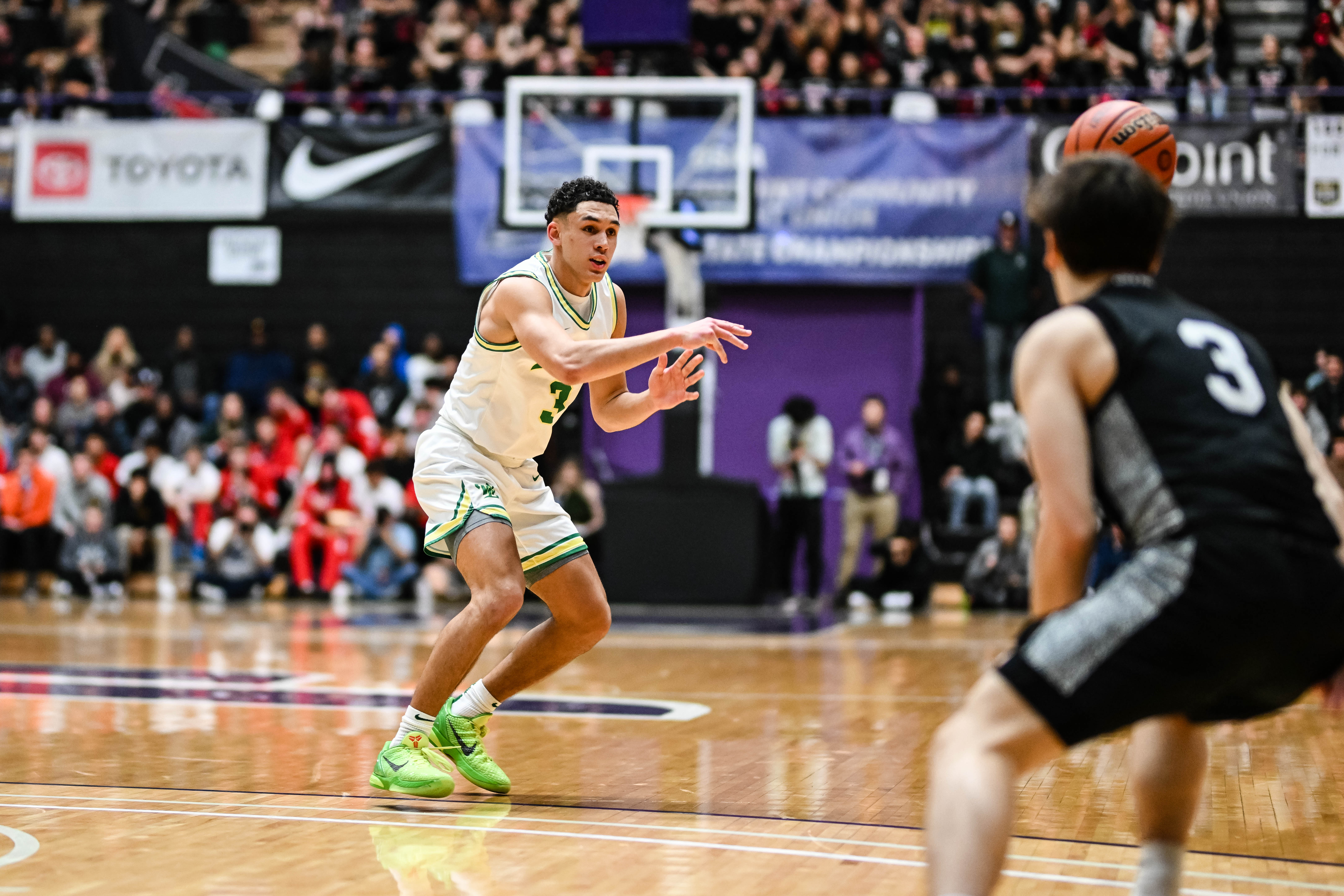 West Linn Tualatin 6A Oregon boys basketball final Naji Saker 1 -98