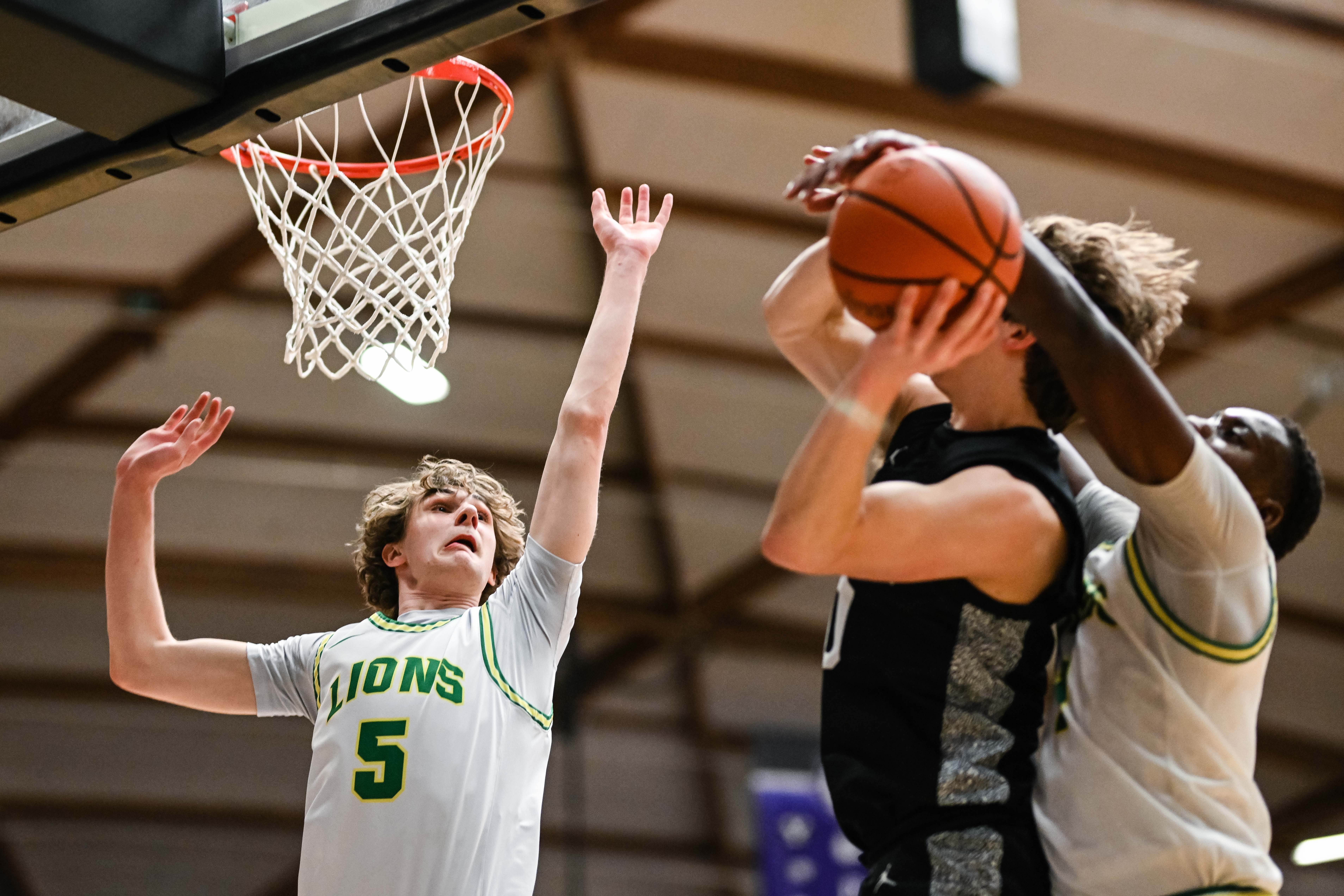 West Linn Tualatin 6A Oregon boys basketball final Naji Saker 1 -129