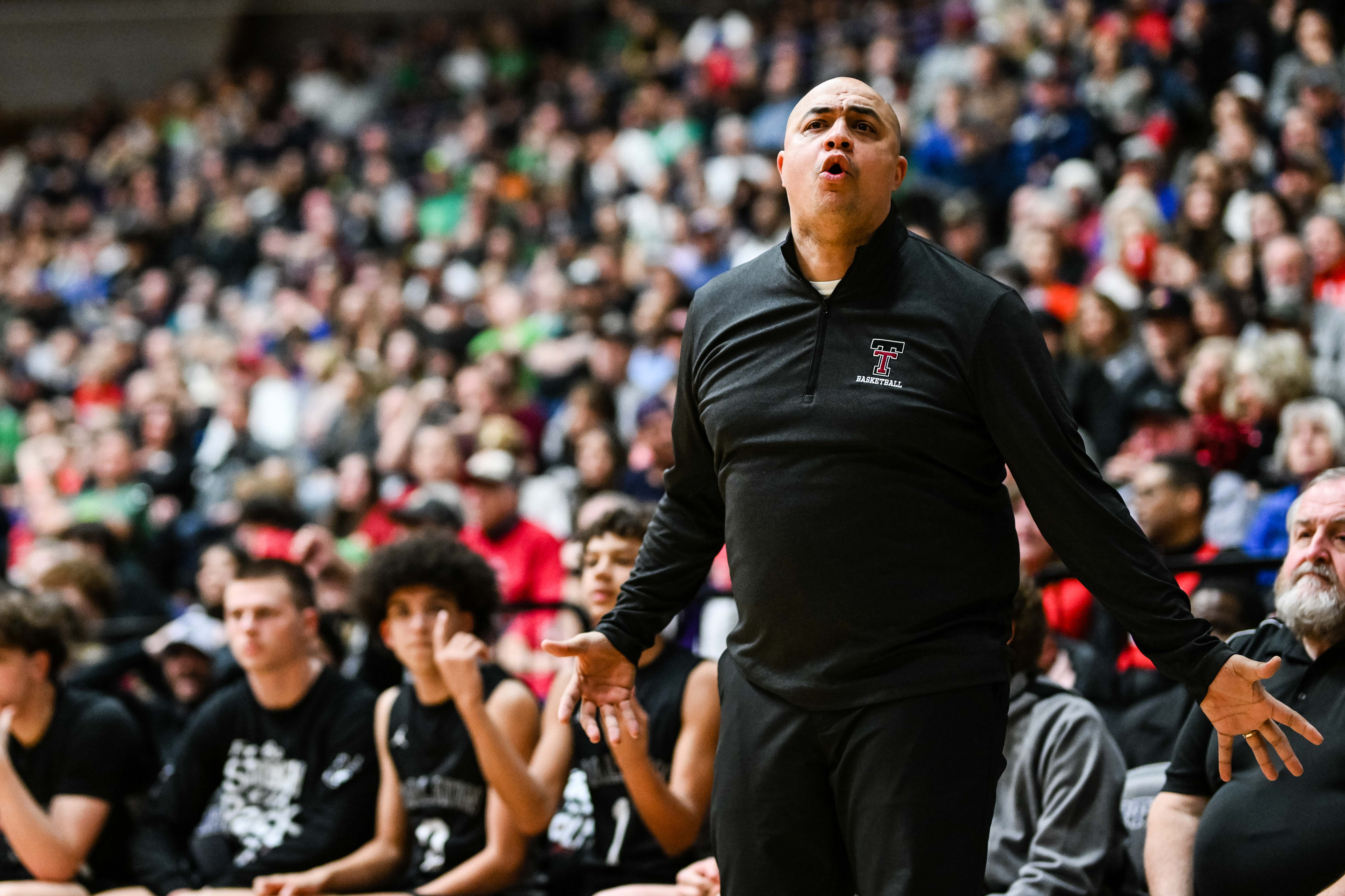 West Linn Tualatin 6A Oregon boys basketball final Naji Saker 1 -133