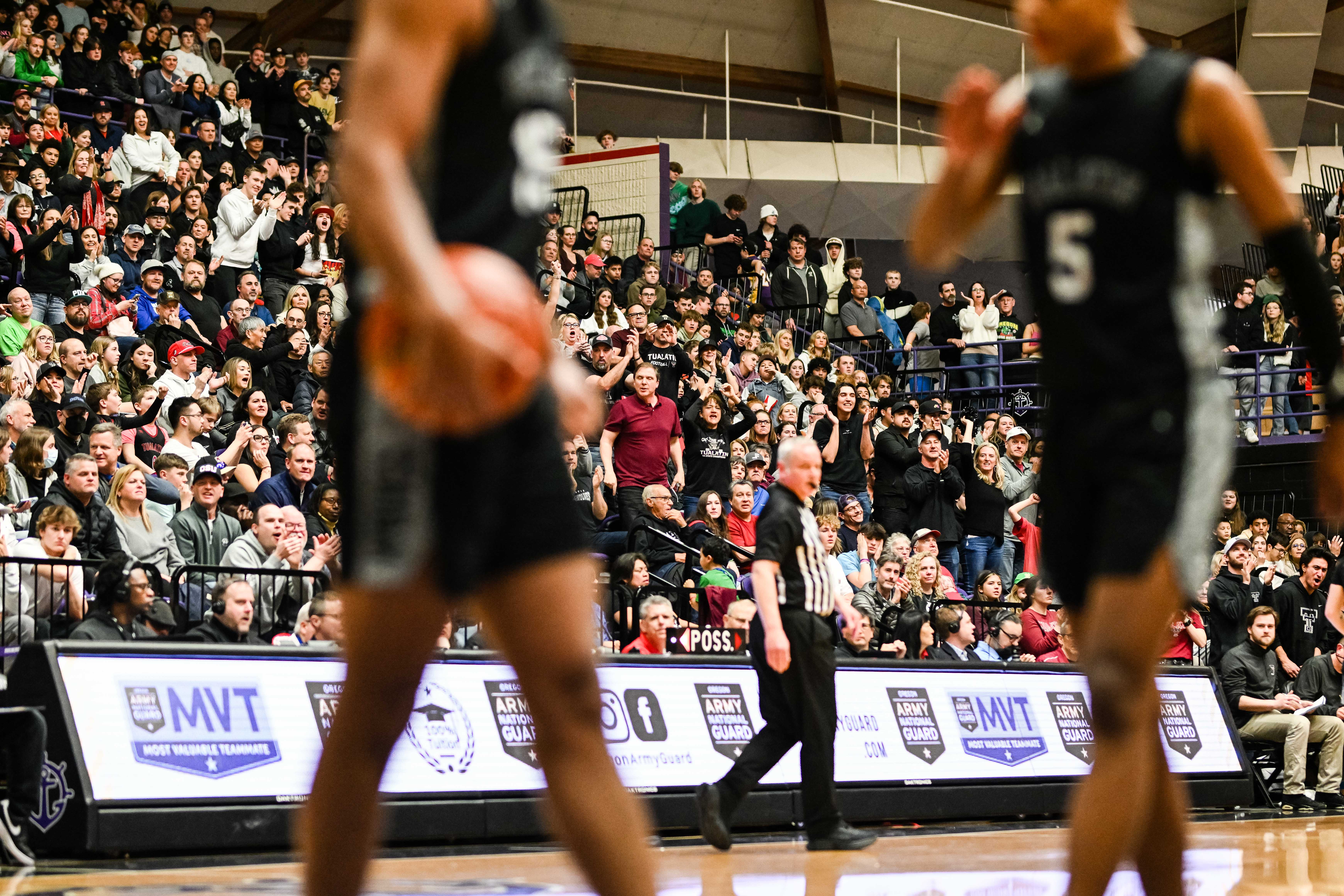 West Linn Tualatin 6A Oregon boys basketball final Naji Saker 1 -108