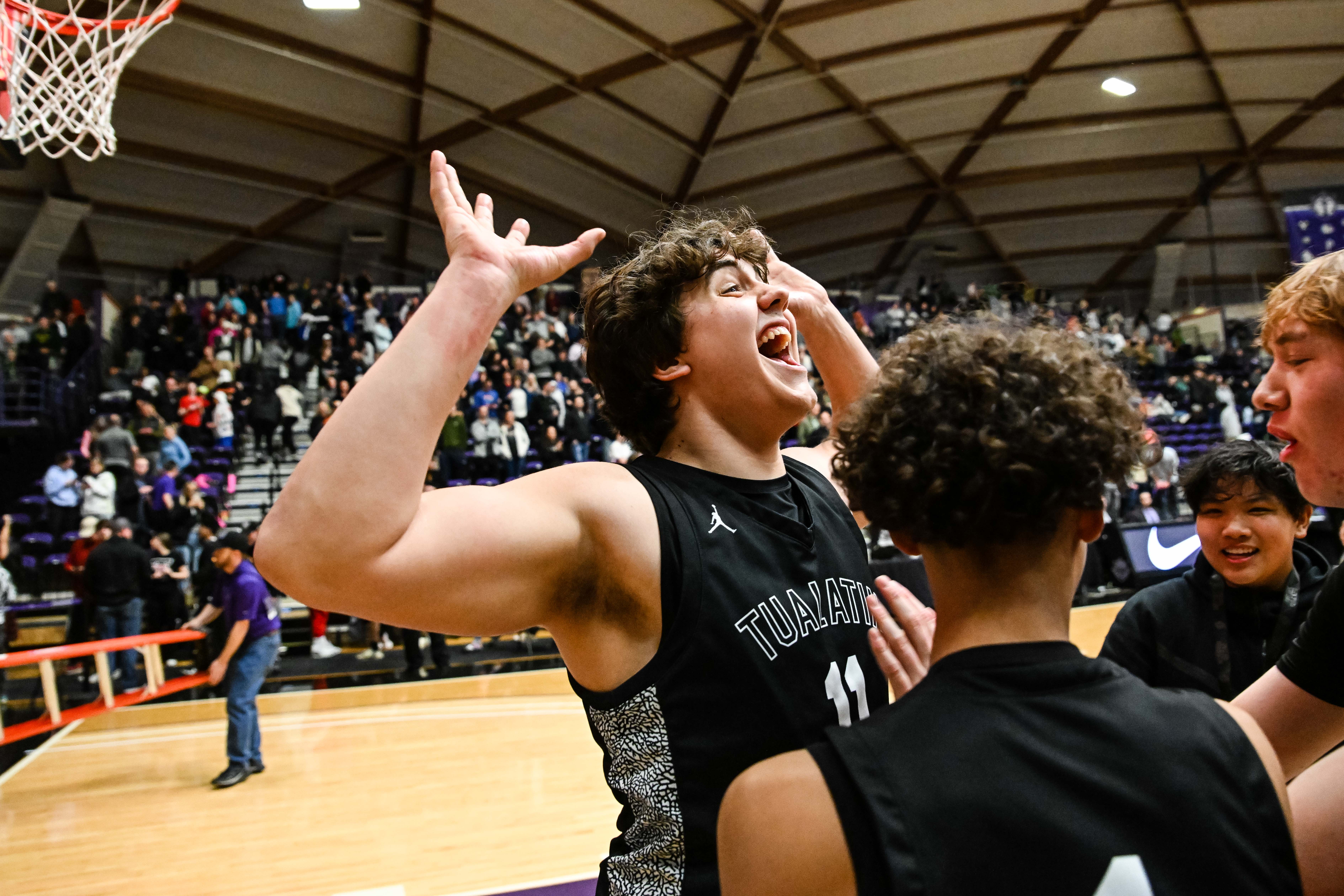 West Linn Tualatin 6A Oregon boys basketball final Naji Saker 1 -211