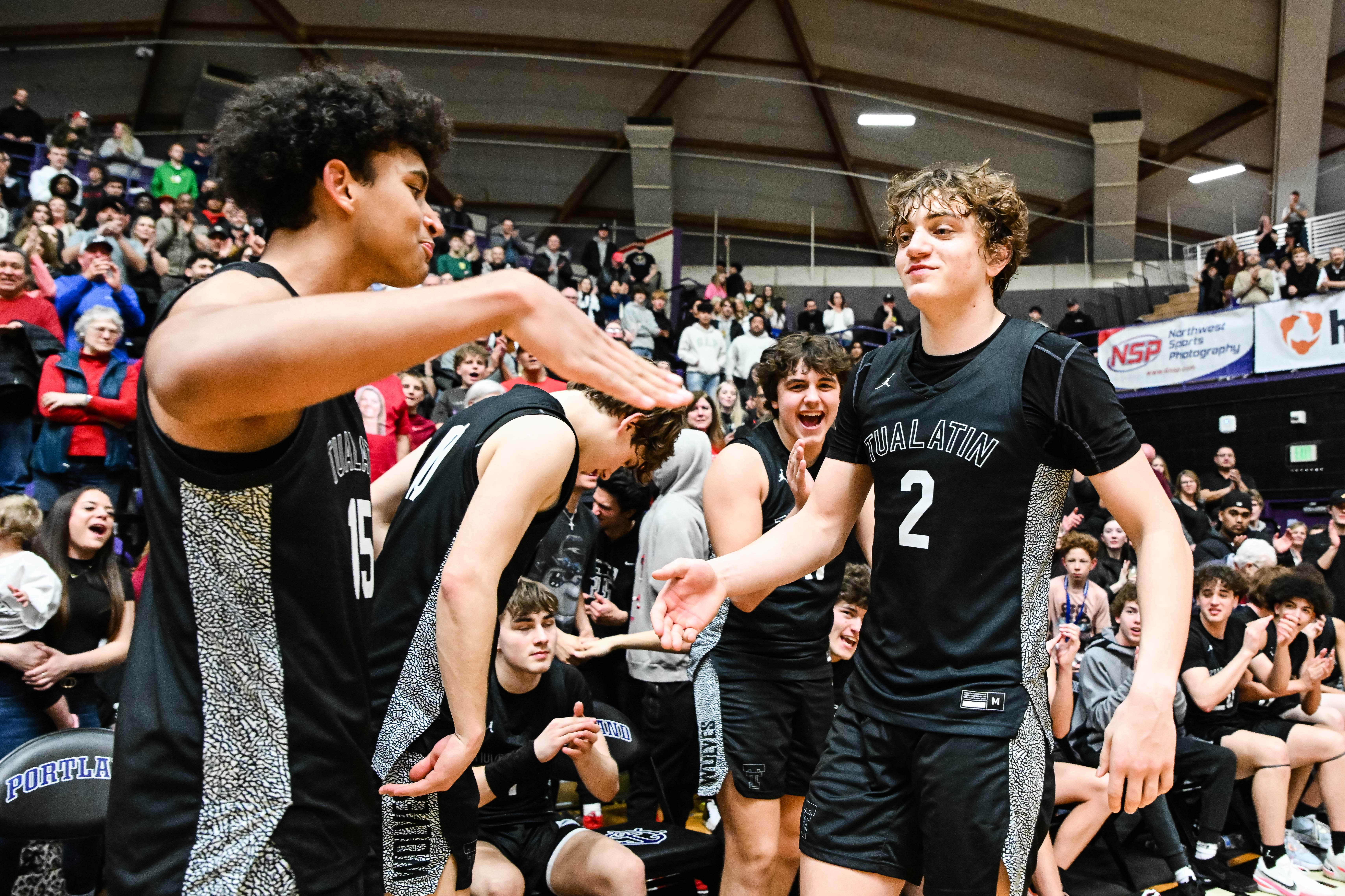 West Linn Tualatin 6A Oregon boys basketball final Naji Saker 1 -220