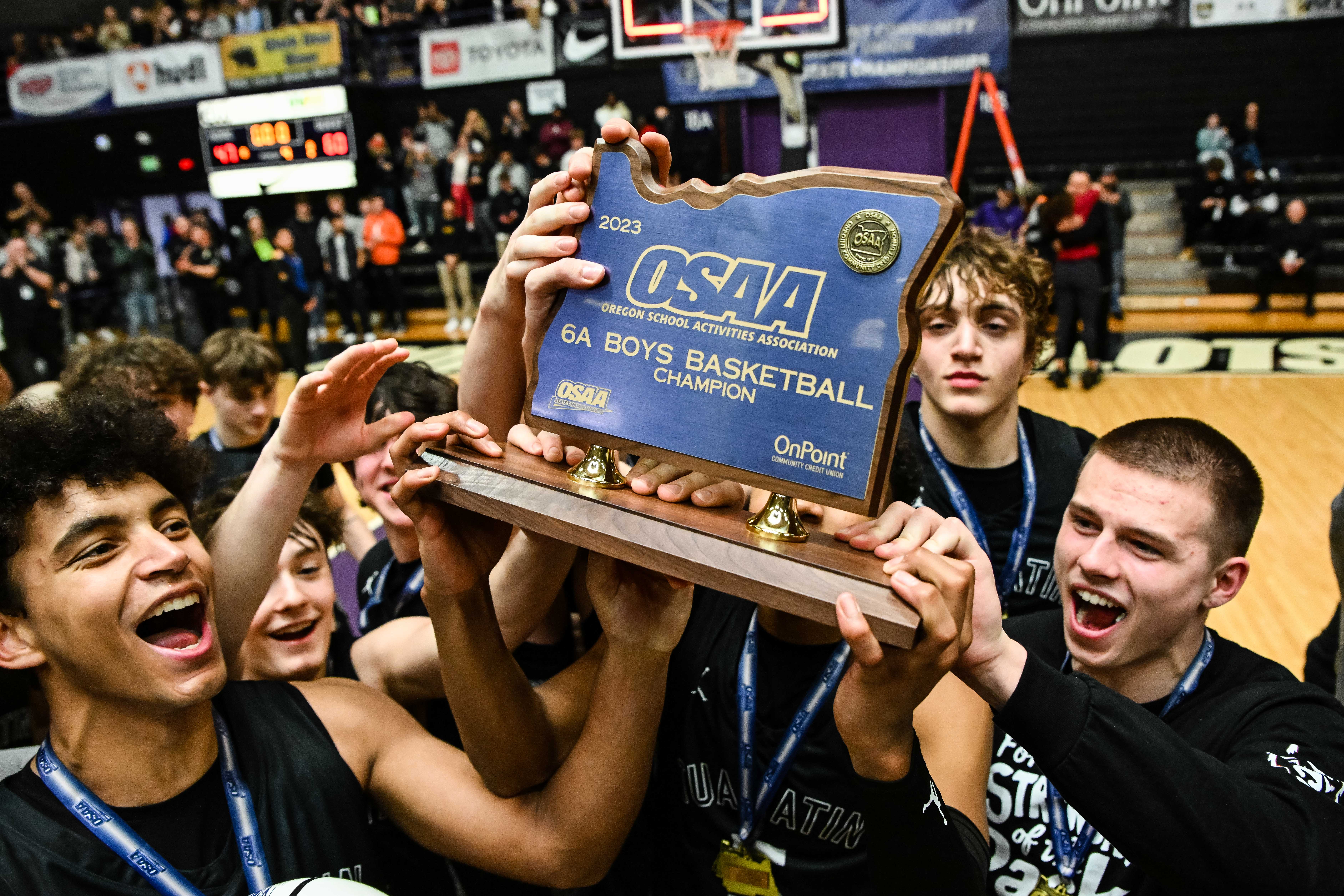 West Linn Tualatin 6A Oregon boys basketball final Naji Saker 1 -227