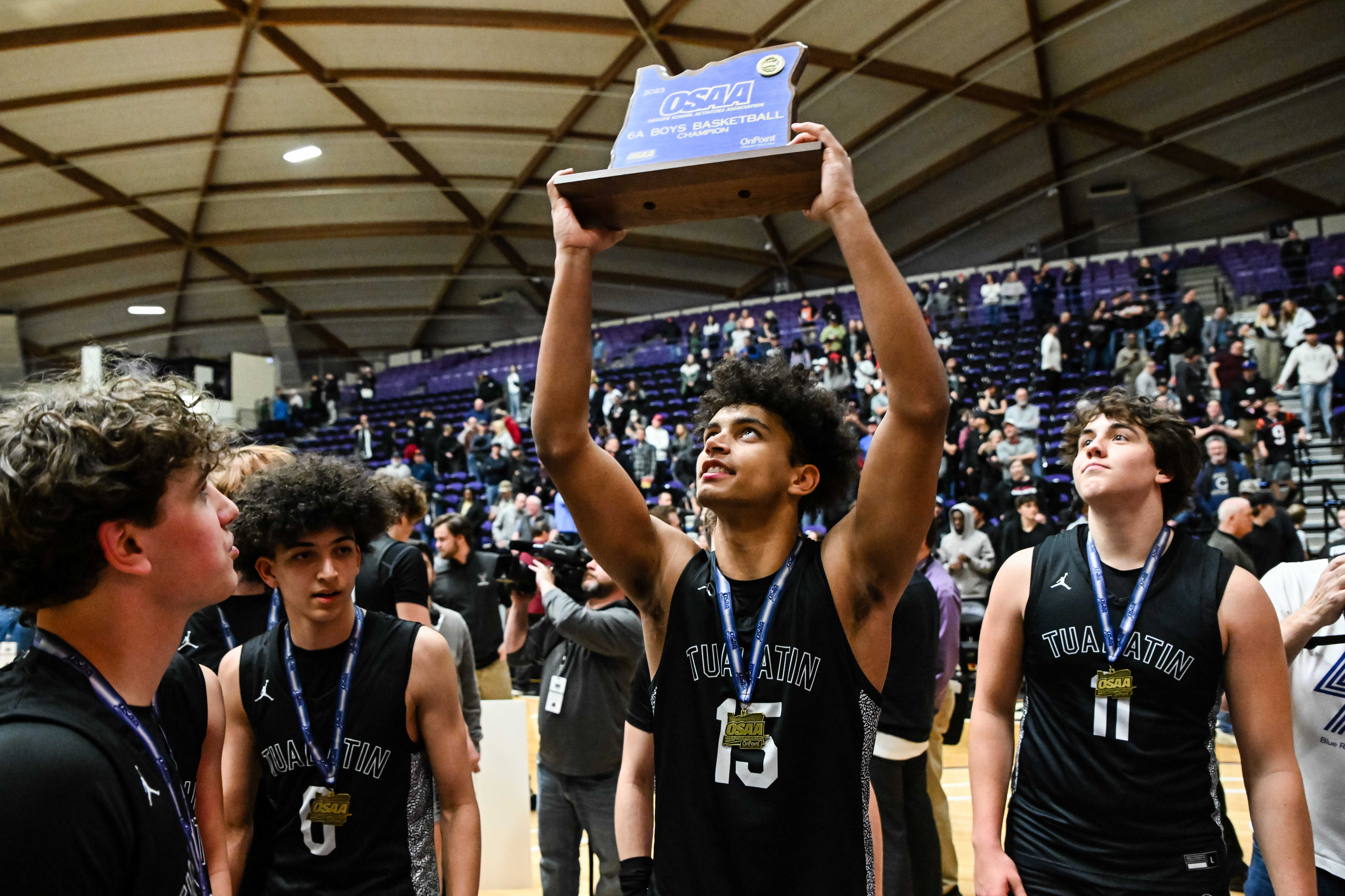 West Linn Tualatin 6A Oregon boys basketball final Naji Saker 1 -232