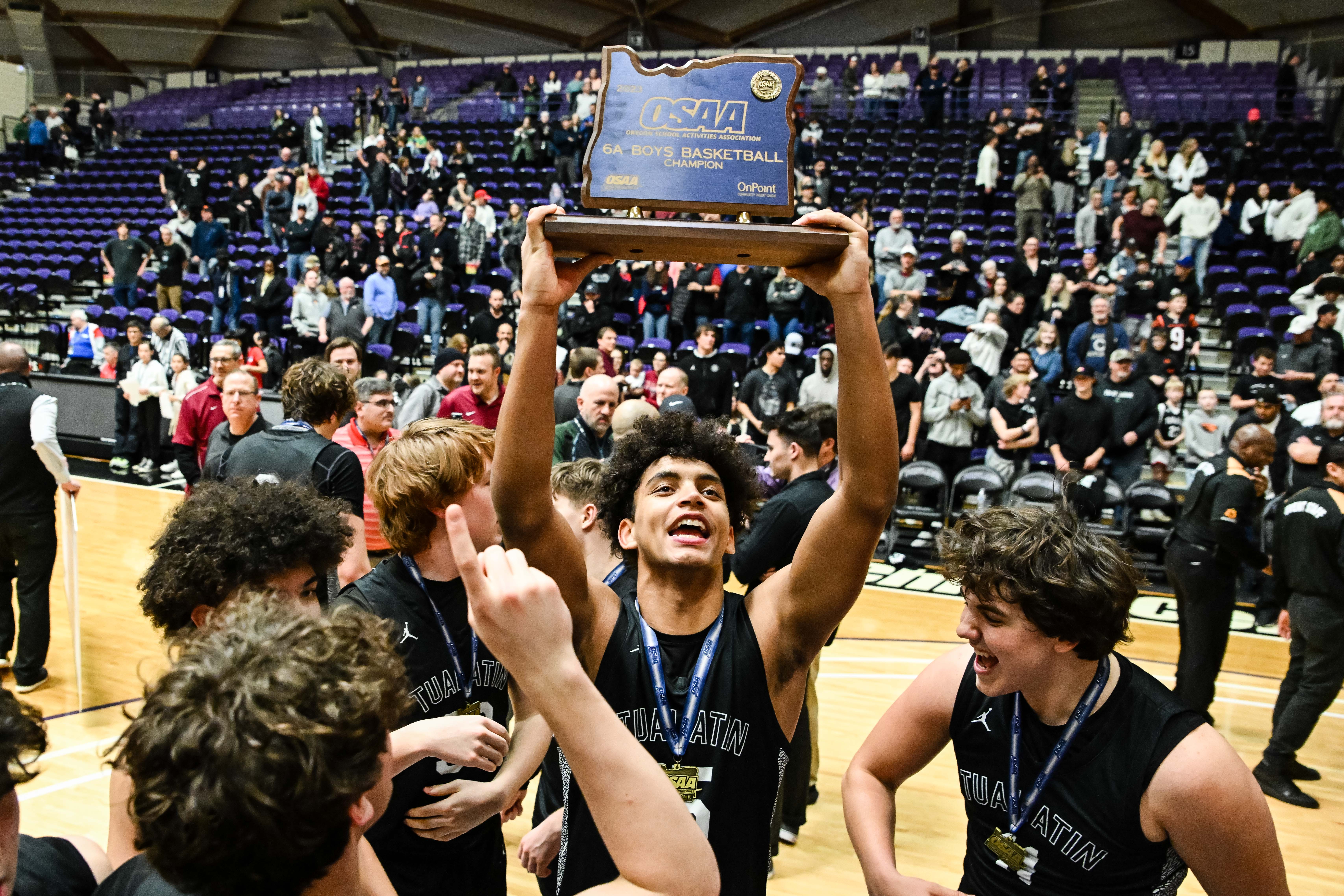 West Linn Tualatin 6A Oregon boys basketball final Naji Saker 1 -233