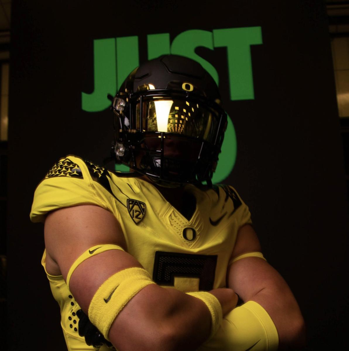 Teitum Tuioti, top 2023 Oregon HS prospect, commits to Oregon Ducks ...