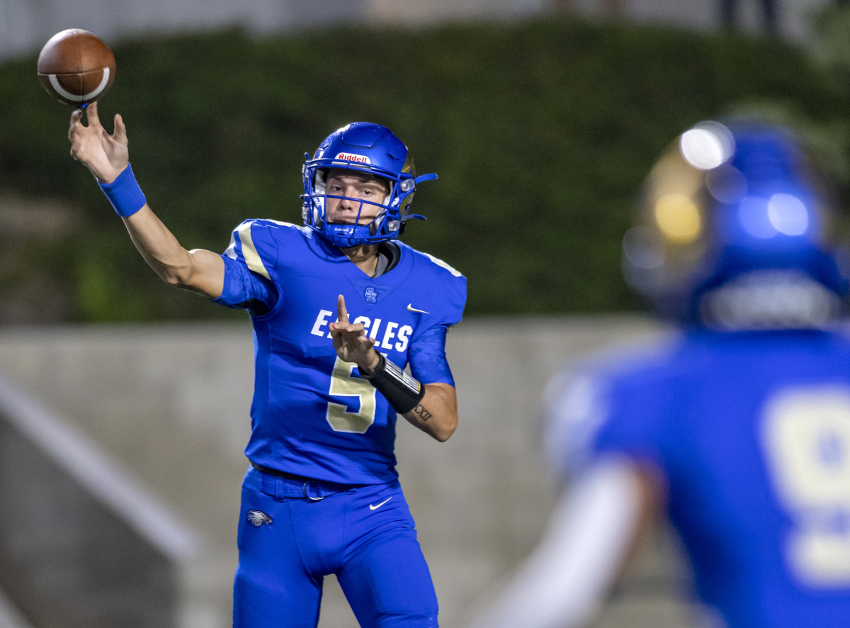 Santa Margarita vs Orange Lutheran September 30, 2022 Photo-Terry Jack25