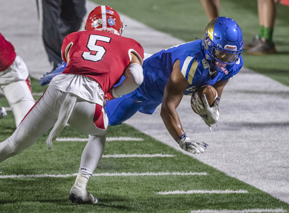 Santa Margarita vs Orange Lutheran September 30, 2022 Photo-Terry Jack28