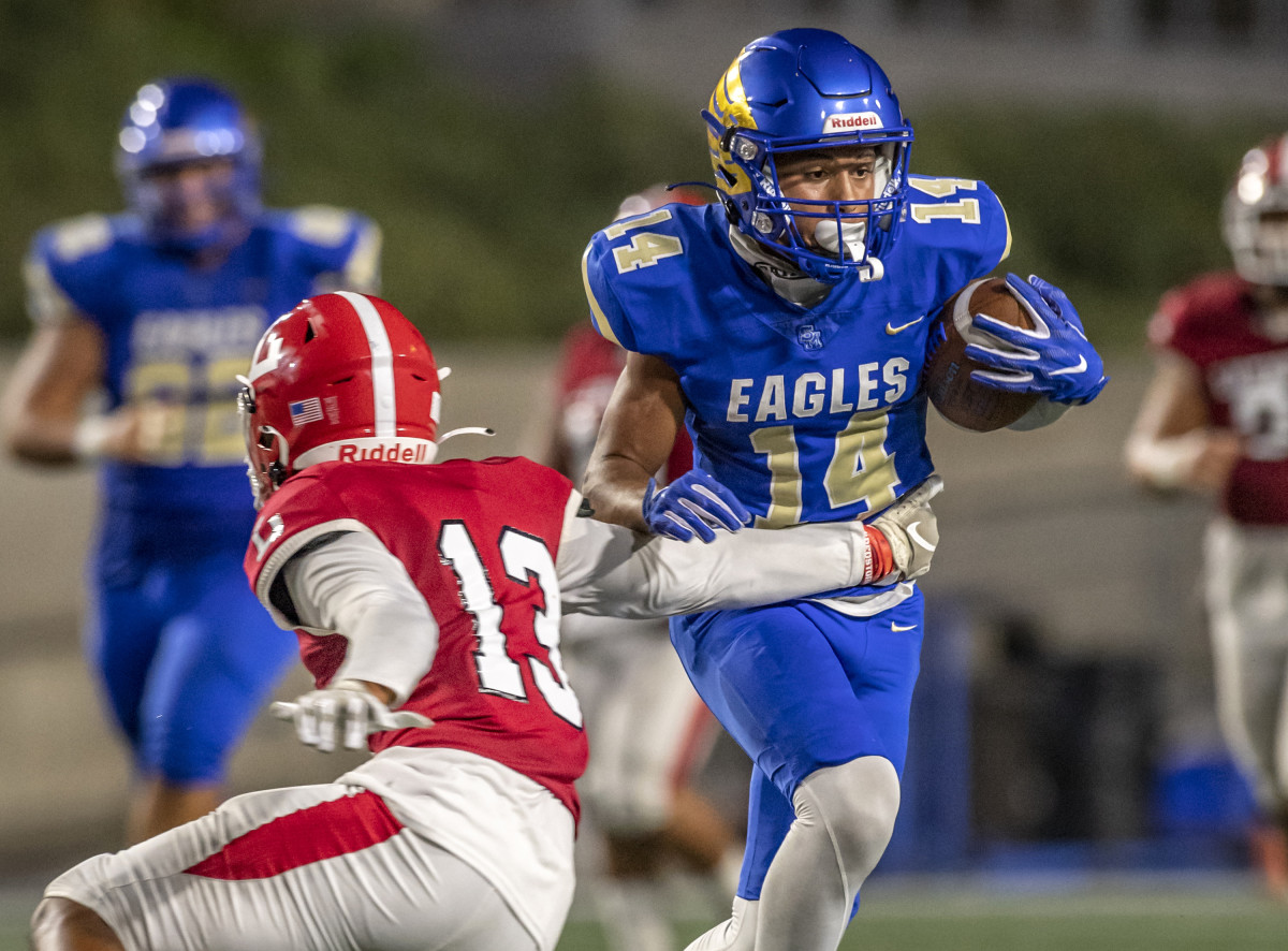 Santa Margarita vs Orange Lutheran September 30, 2022 Photo-Terry Jack87