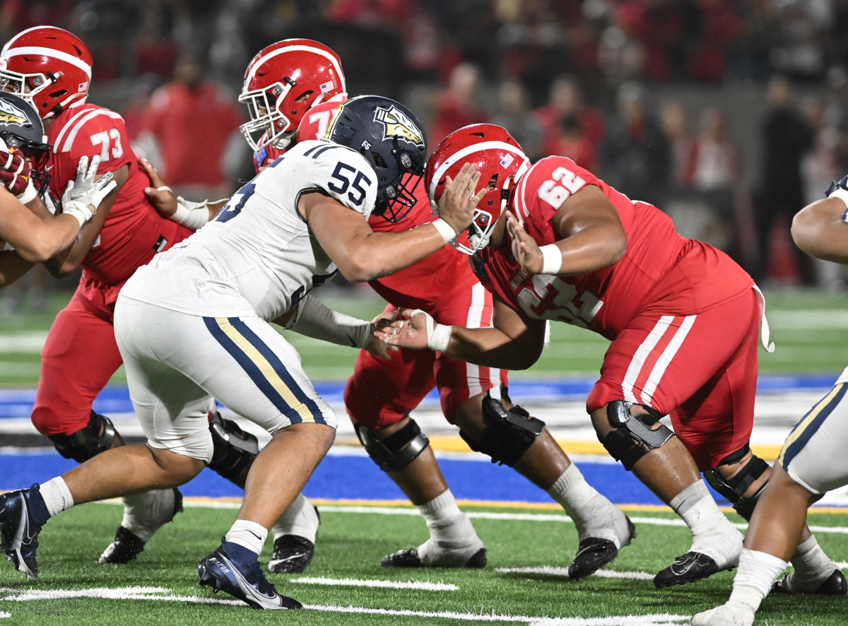 St John Bosco vs Mater Dei October 7, 2022 Photo-Heston Quan43 (1)