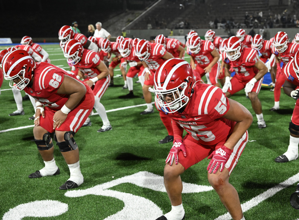 St John Bosco vs Mater Dei October 7, 2022 Photo-Heston Quan65 (1)