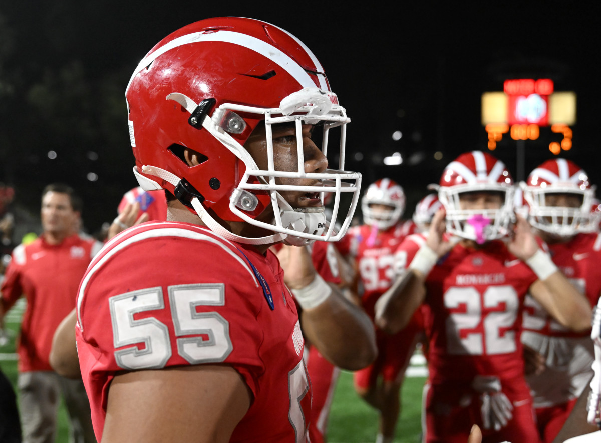 St John Bosco vs Mater Dei October 7, 2022 Photo-Heston Quan67 (1)