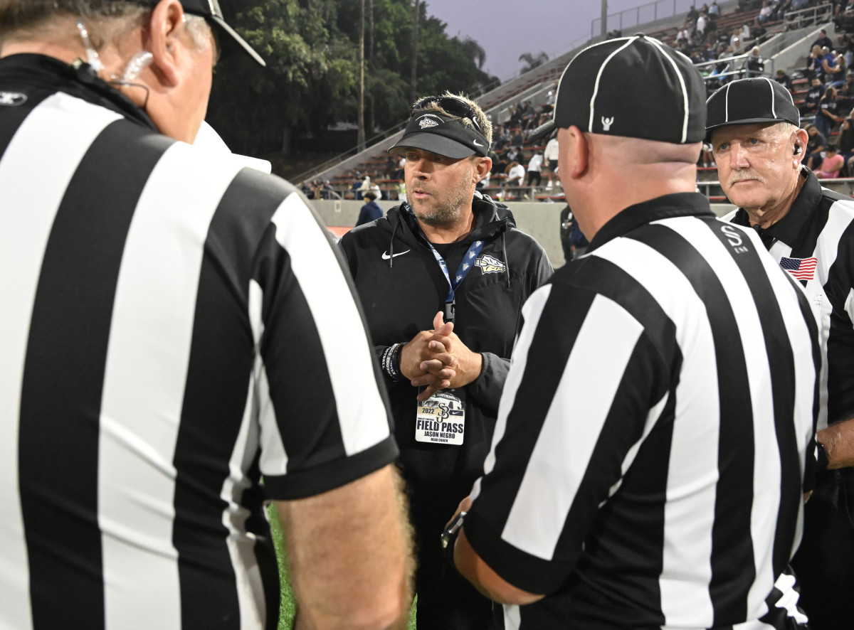 St John Bosco vs Mater Dei October 7, 2022 Photo-Heston Quan73