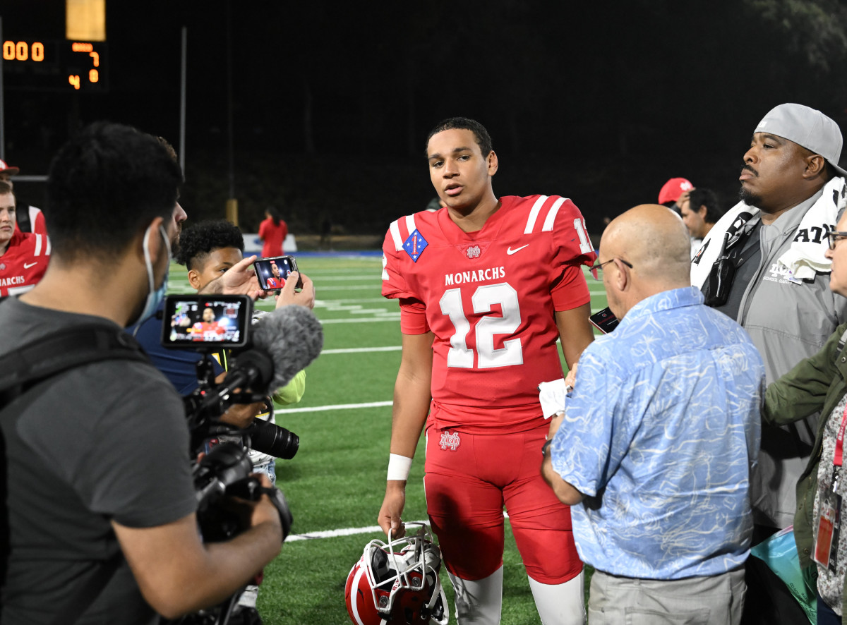 St John Bosco vs Mater Dei October 7, 2022 Photo-Heston Quan74 (1)