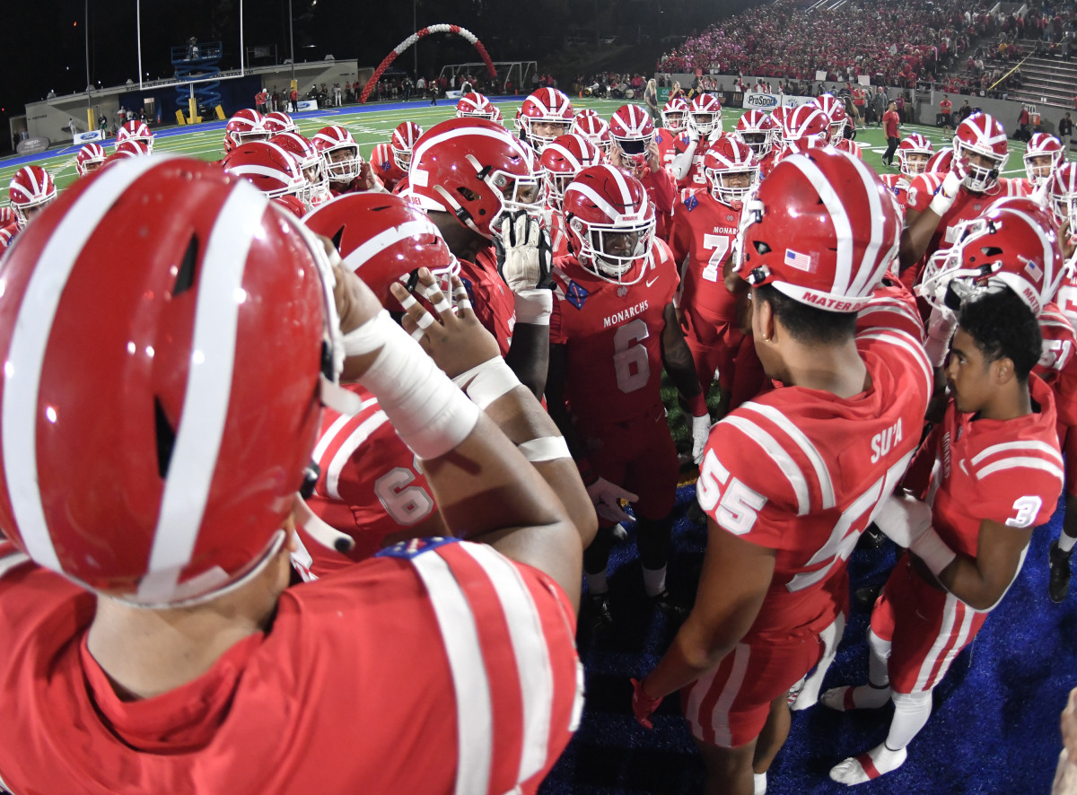 St John Bosco vs Mater Dei October 7, 2022 Photo-Heston Quan83