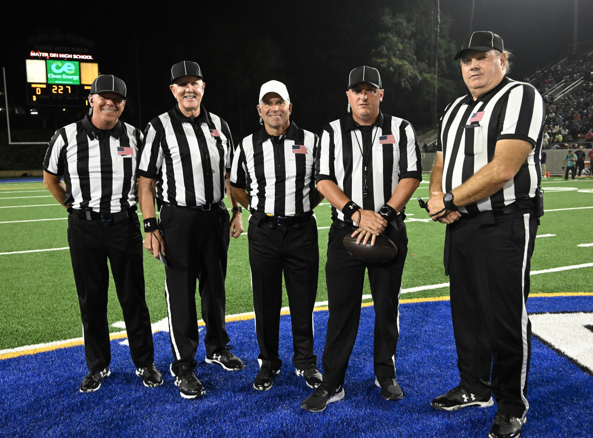 St John Bosco vs Mater Dei October 7, 2022 Photo-Heston Quan93