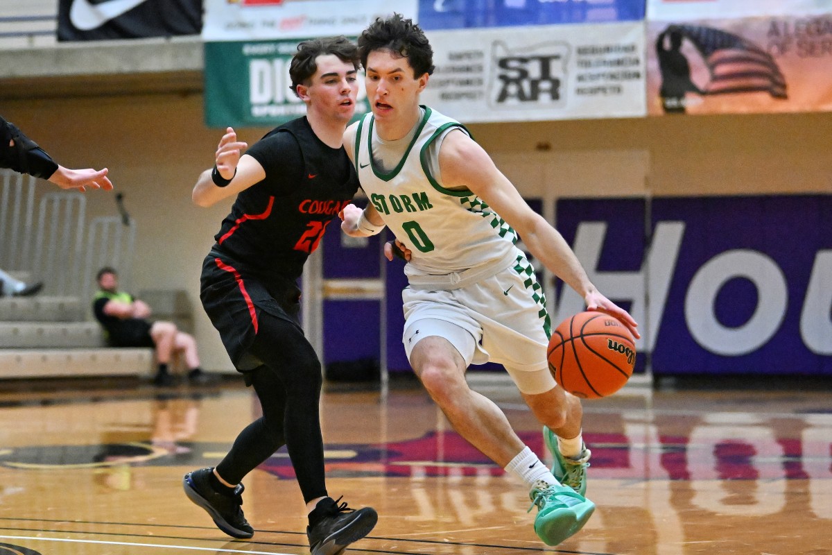 a Summit Mountain View 5A Oregon boys basketball quarterfinal 2024 Leon Neuschwander 5