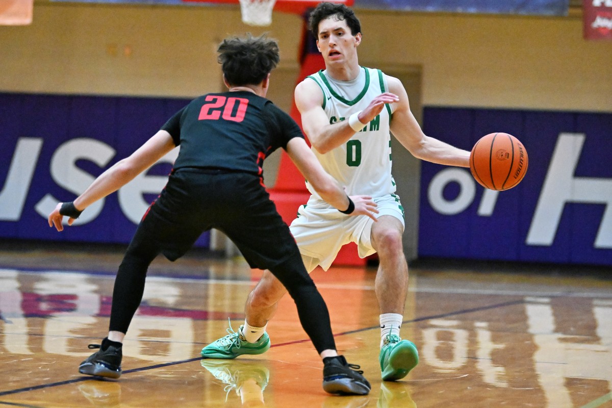 a Summit Mountain View 5A Oregon boys basketball quarterfinal 2024 Leon Neuschwander 9