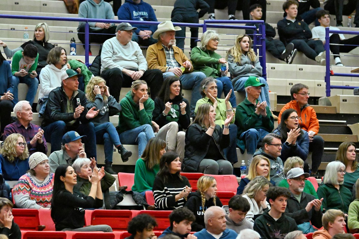 a Summit Mountain View 5A Oregon boys basketball quarterfinal 2024 Leon Neuschwander 39