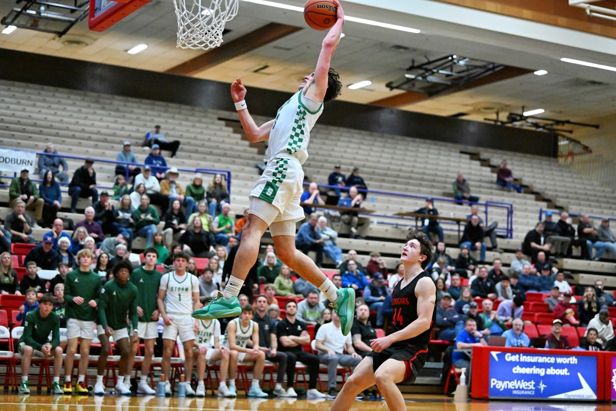 a Summit Mountain View 5A Oregon boys basketball quarterfinal 2024 Leon Neuschwander 53